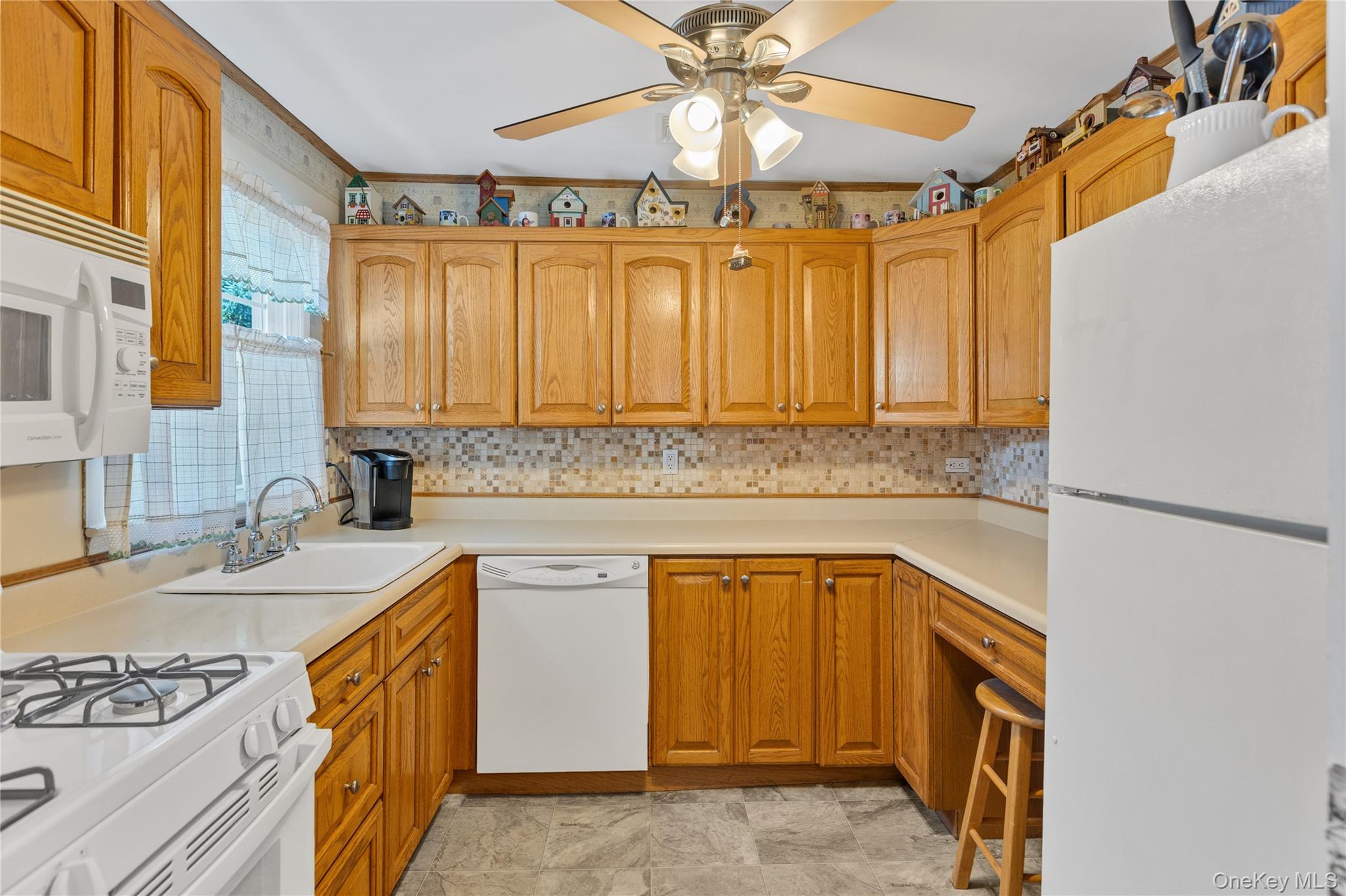 107 1st Avenue Property Photo 5
