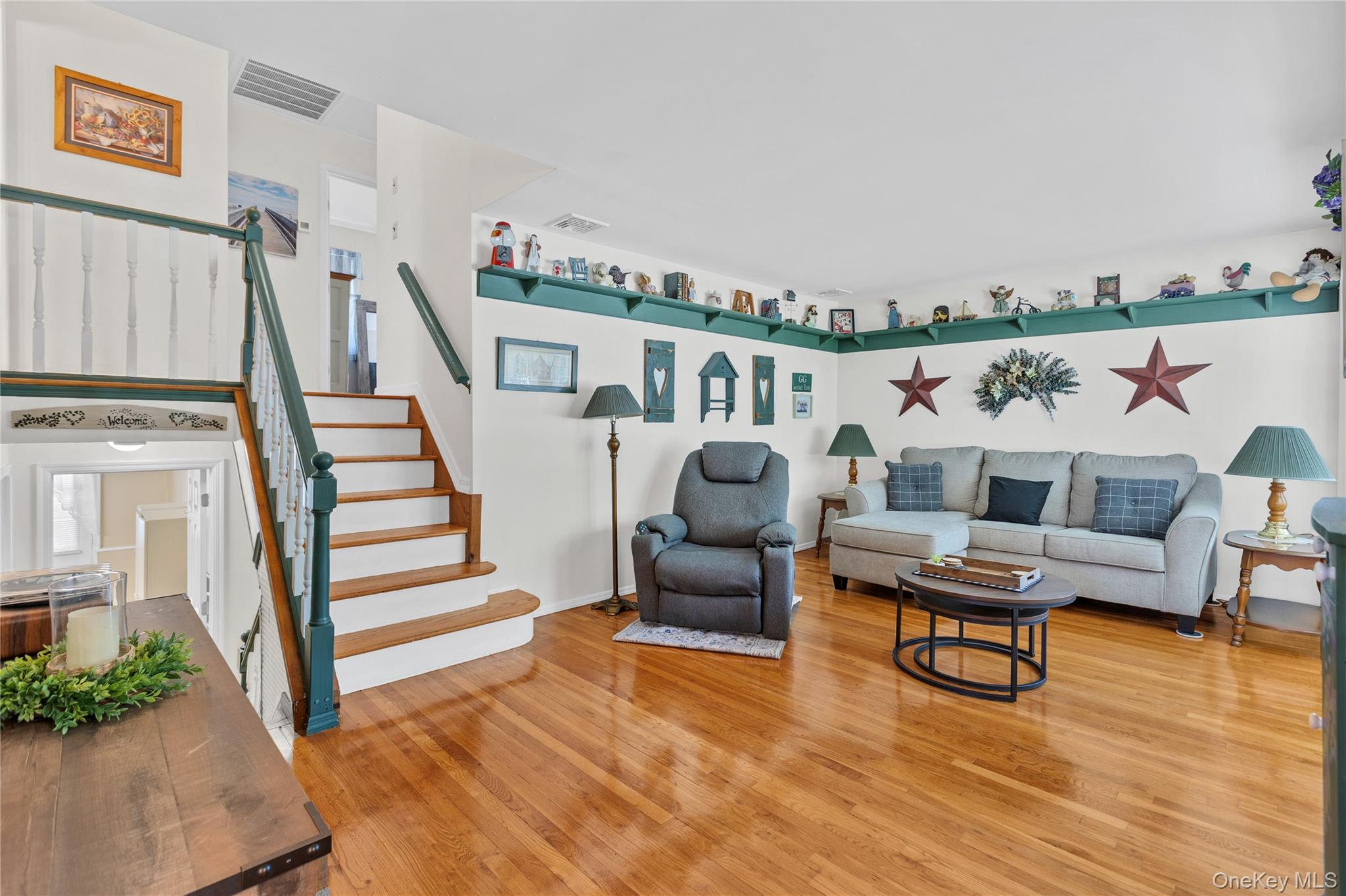 107 1st Avenue Property Photo 6