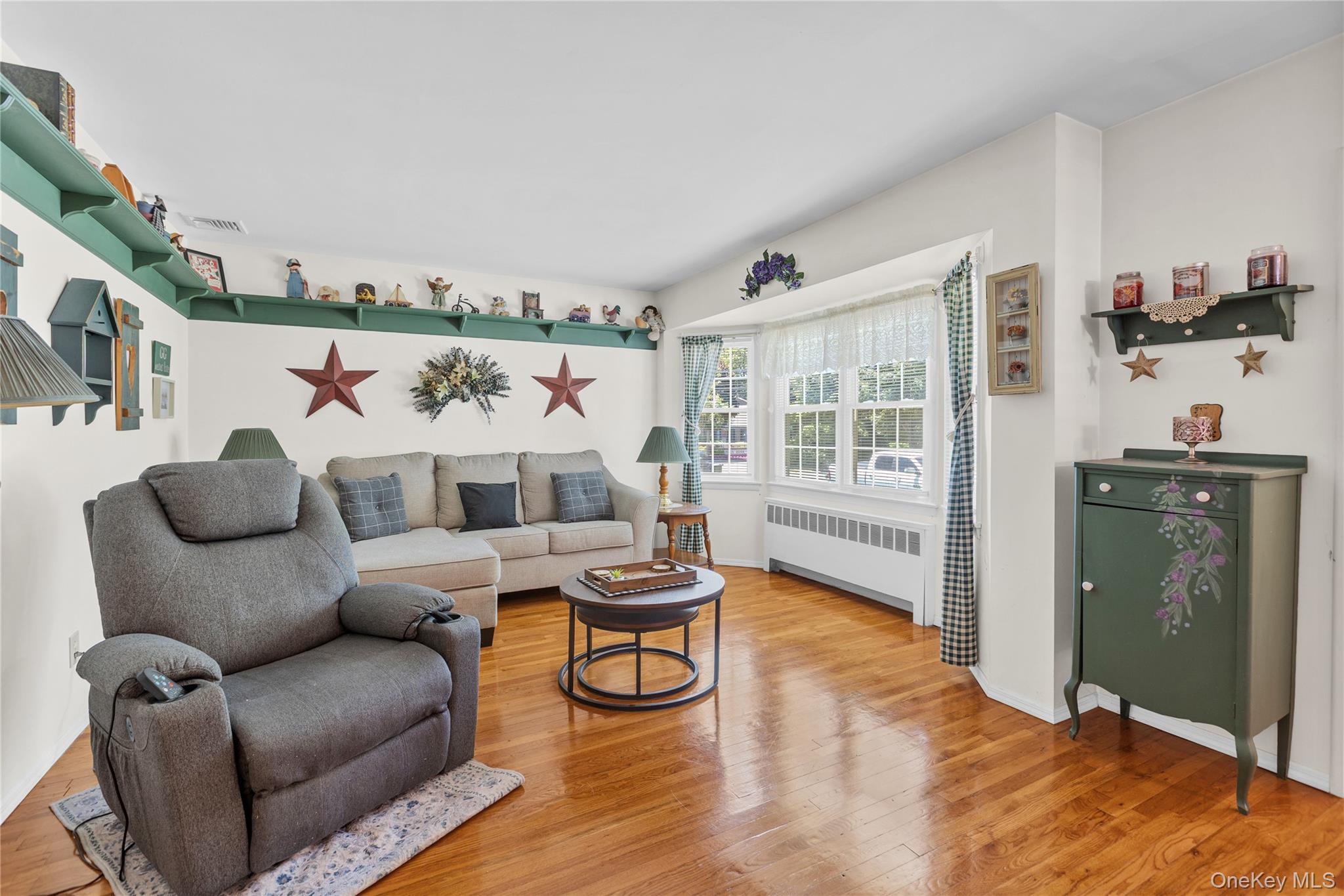 107 1st Avenue Property Photo 7