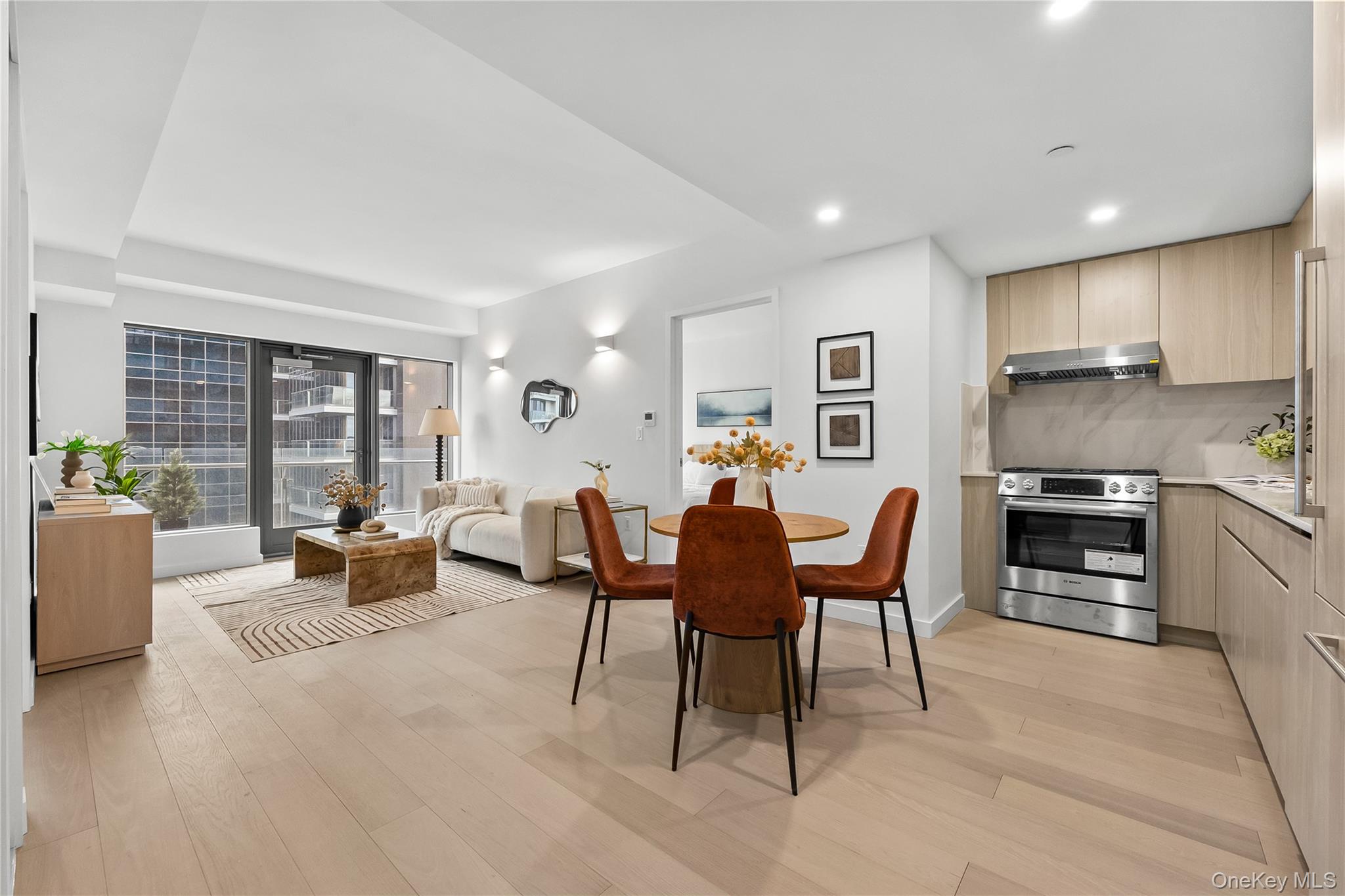 33-71 Prince St 6k Property Photo 3