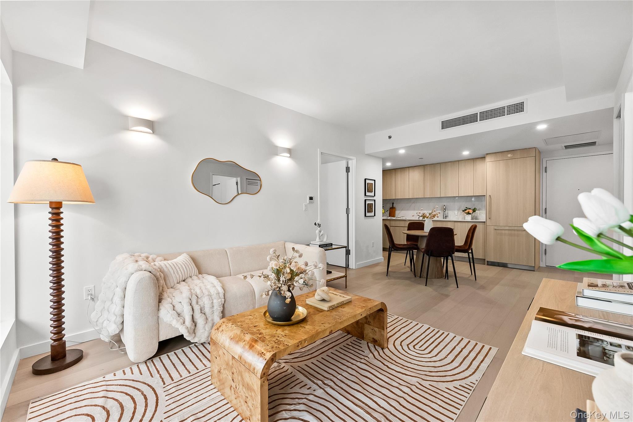 33-71 Prince St 6k Property Photo 6