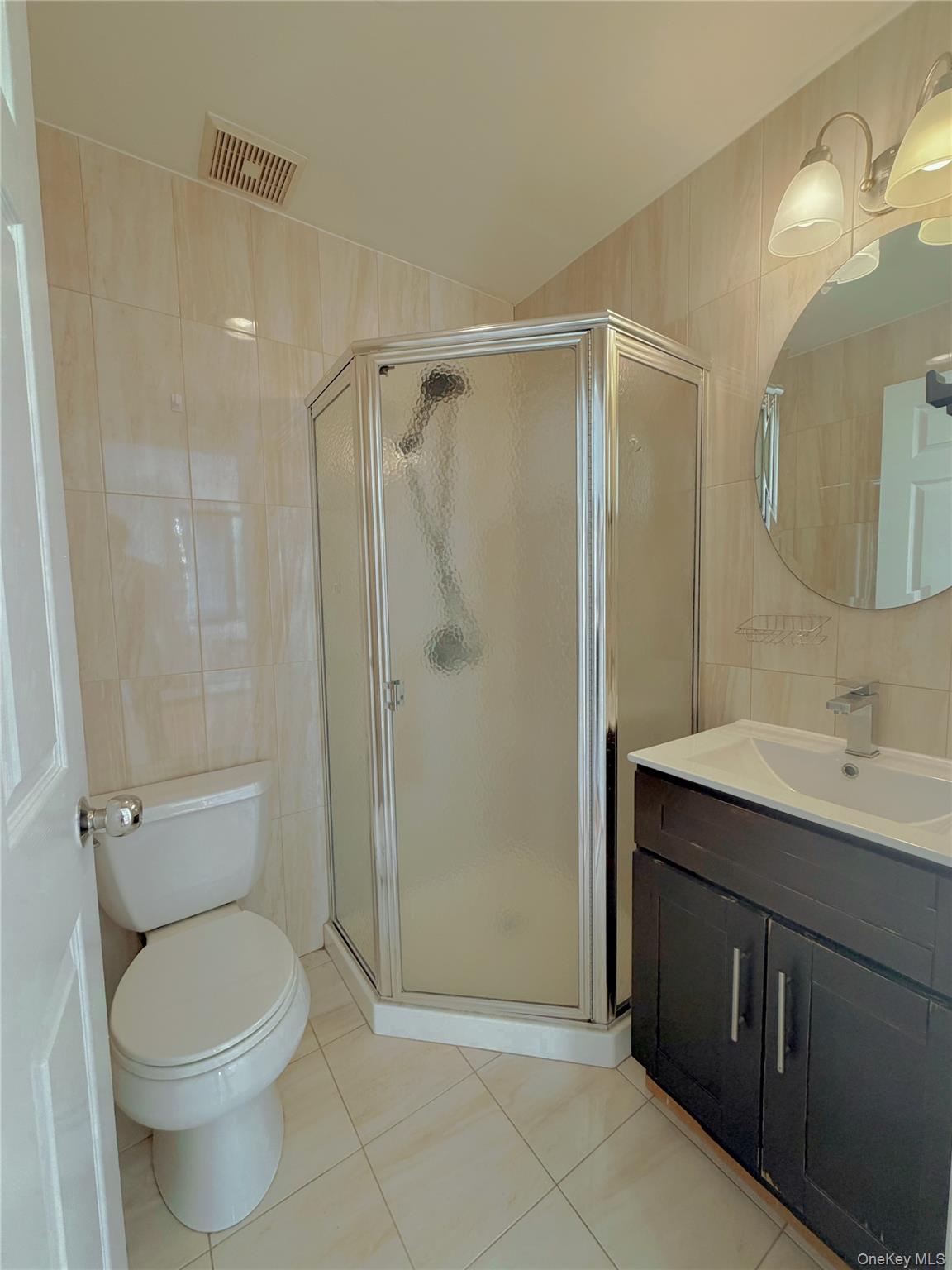136-16 35th Avenue 2b Property Photo 4