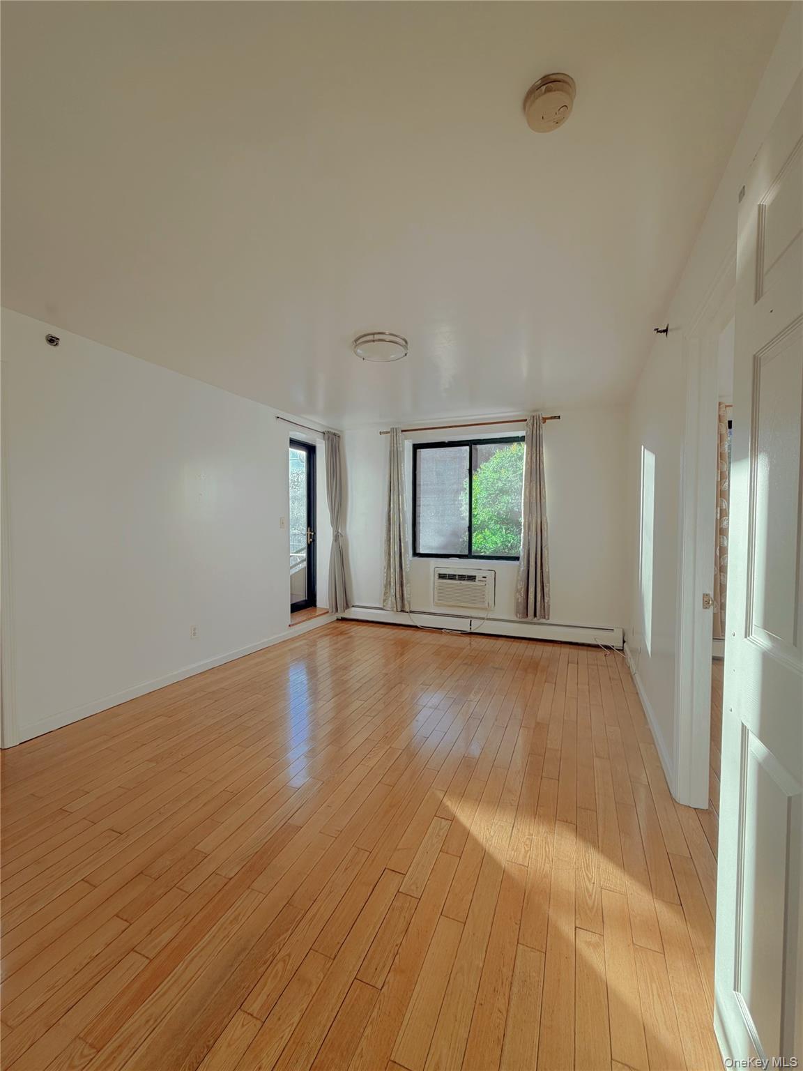 136-16 35th Avenue 2b Property Photo 7