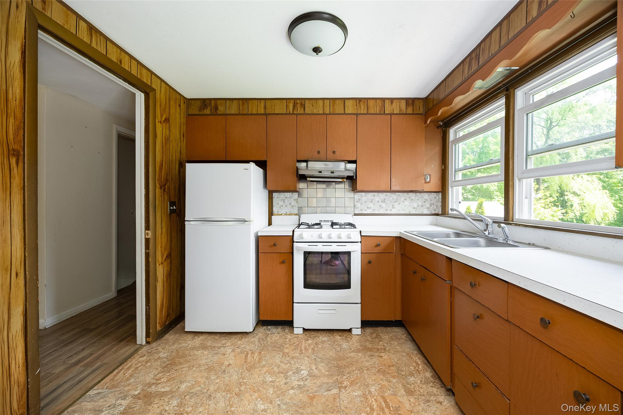 36 Marshall Road Property Photo 27