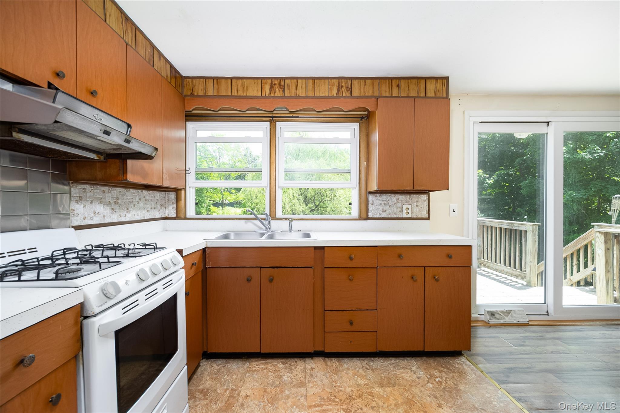 36 Marshall Road Property Photo 28