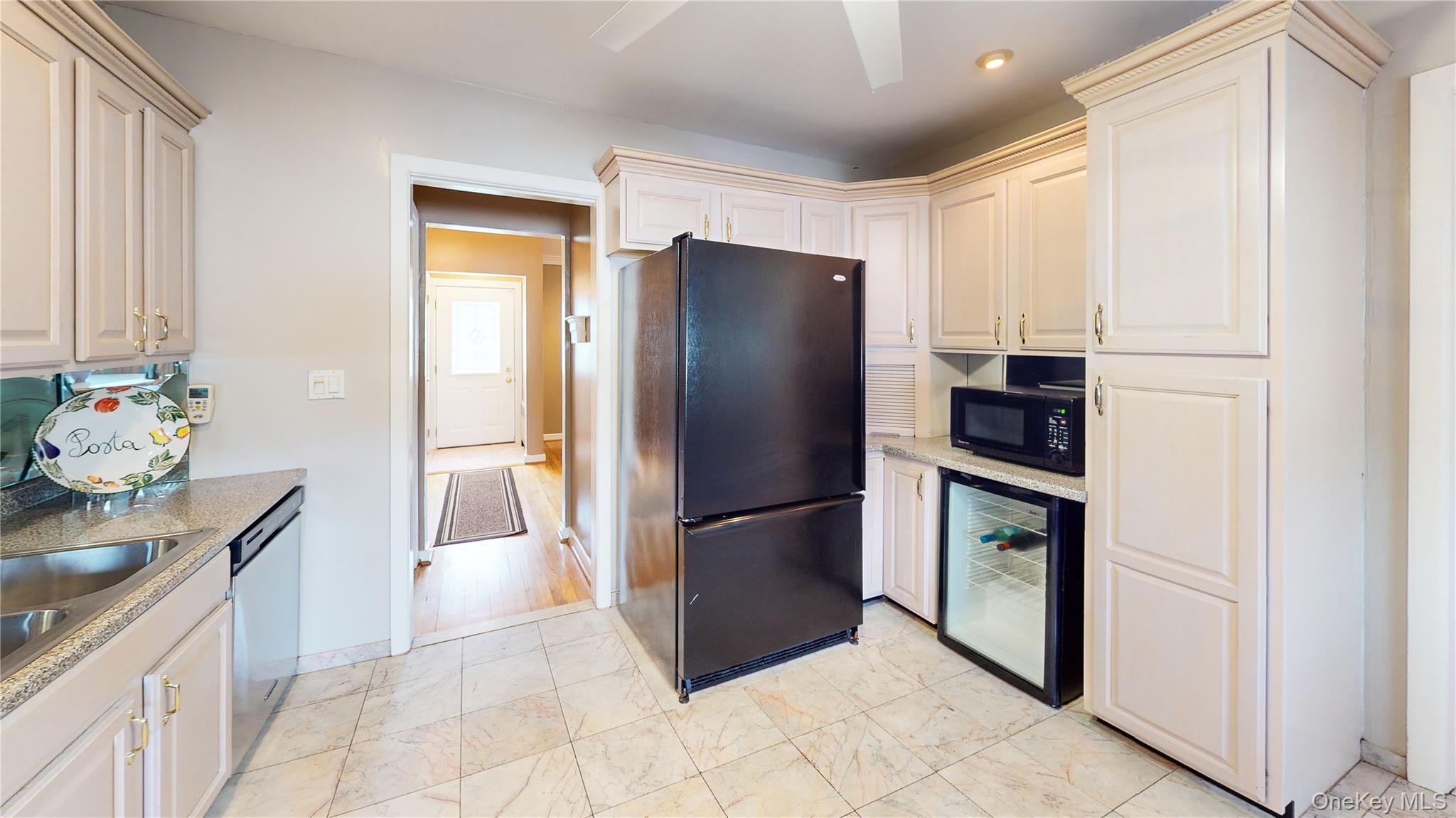 41 Westbrook Lane Property Photo 13