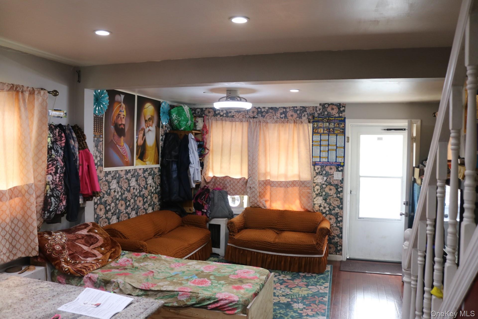 12927 135th Place Property Photo 9