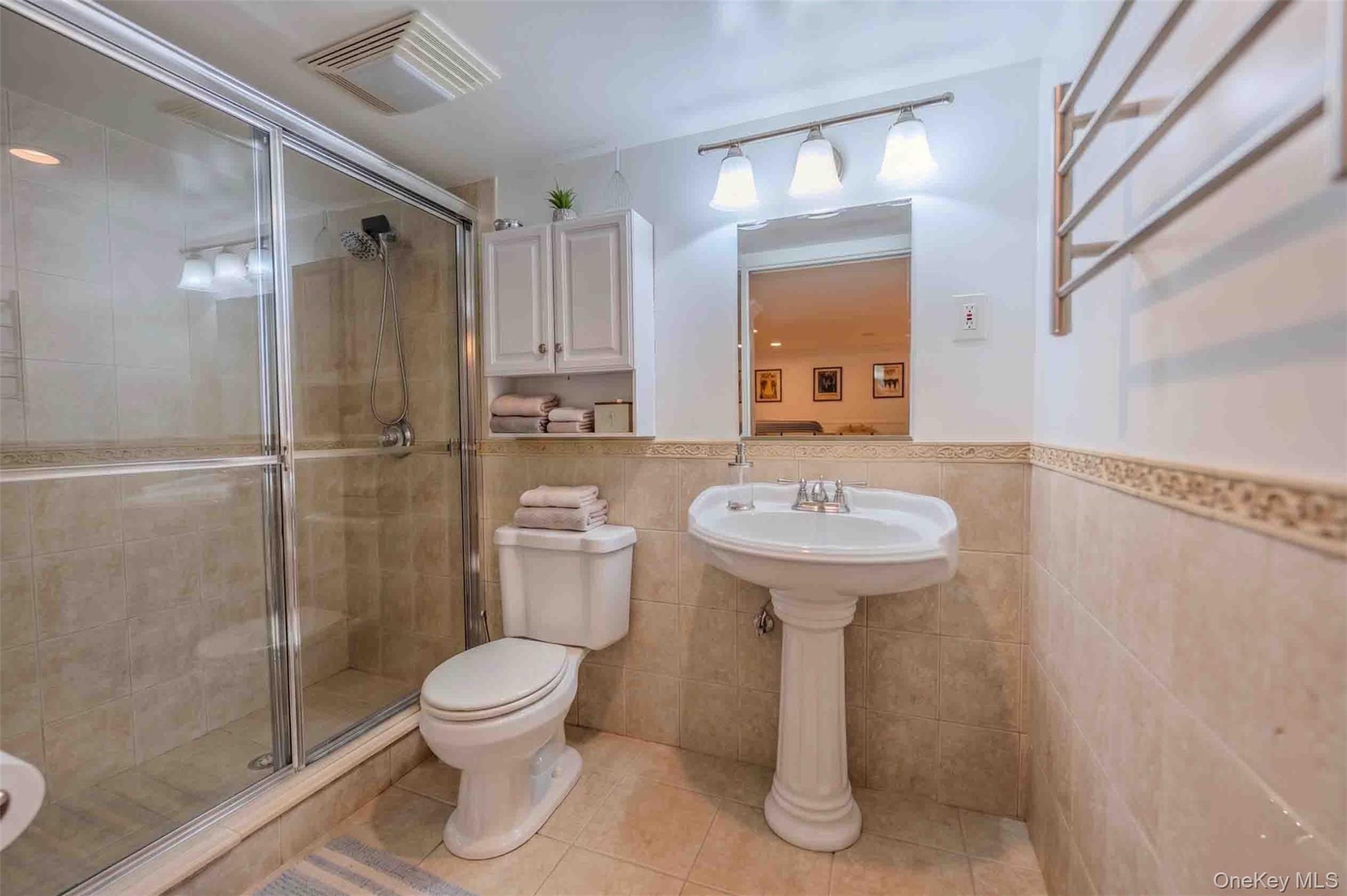20 Astro Place Property Photo 37