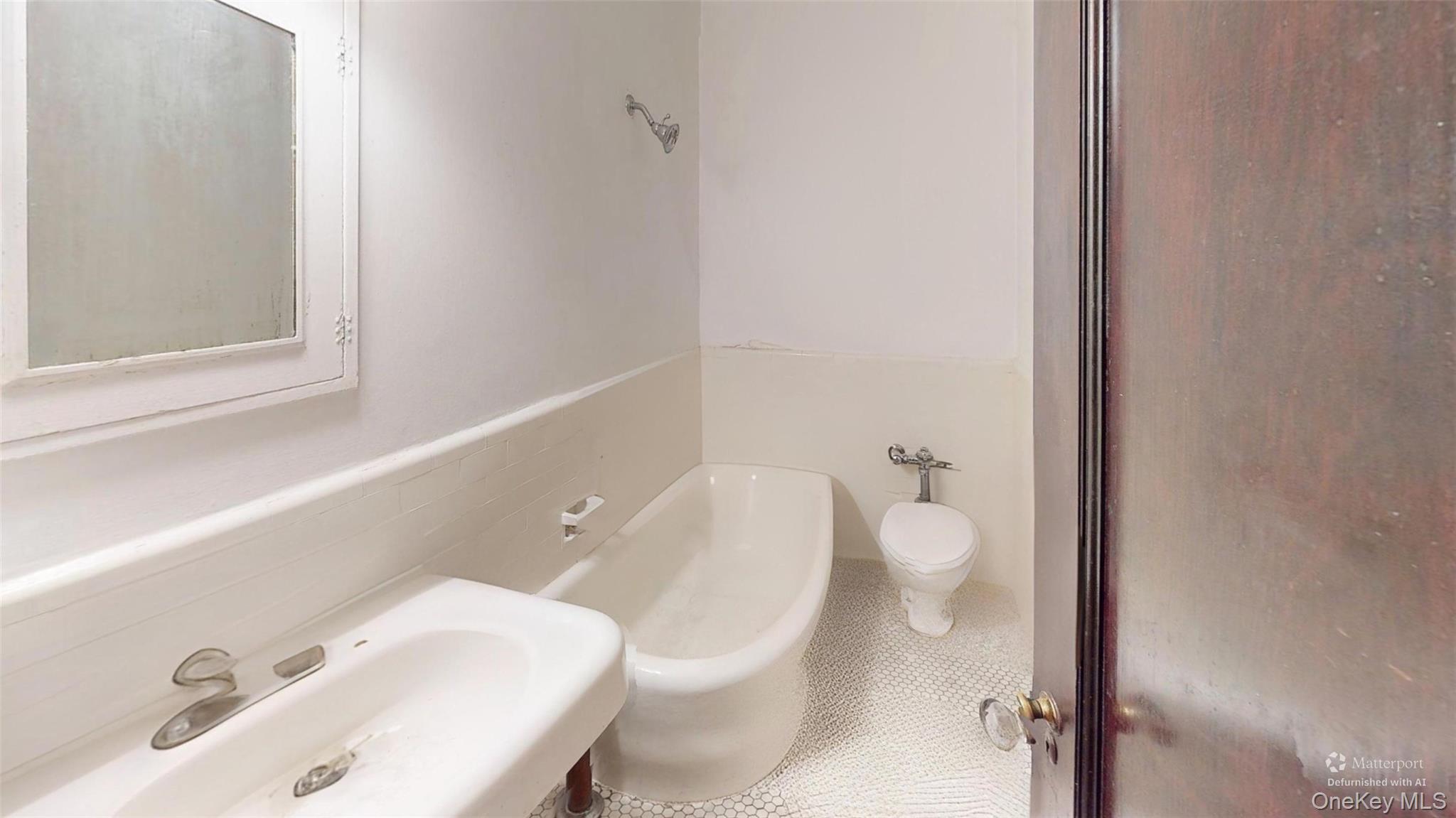 34-37 80th Street 32 Property Photo 24