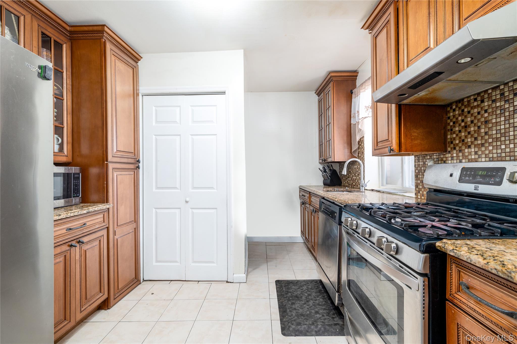 15-06 124th Property Photo 5
