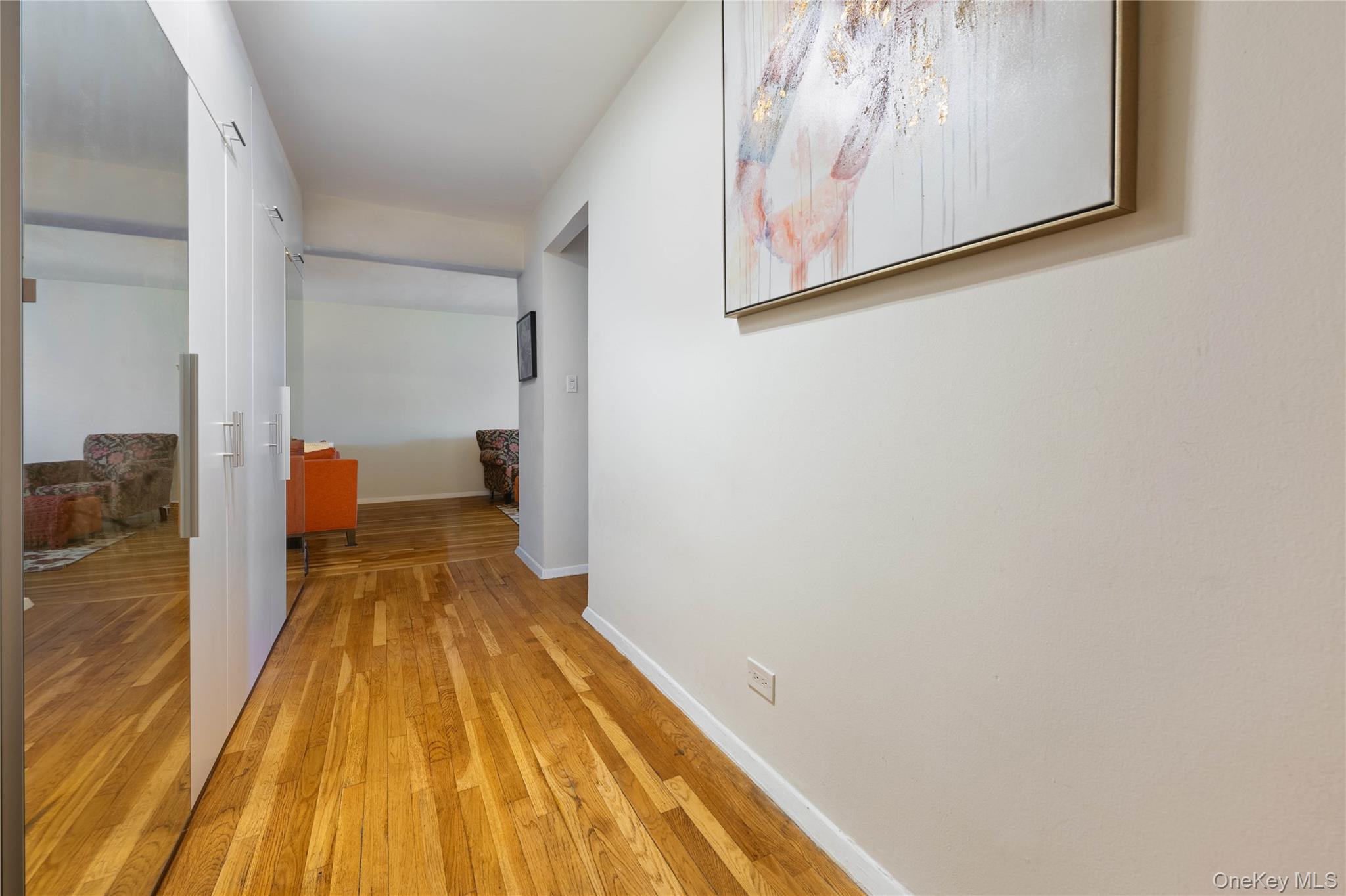 3210 Arlington Avenue 4g Property Photo 3