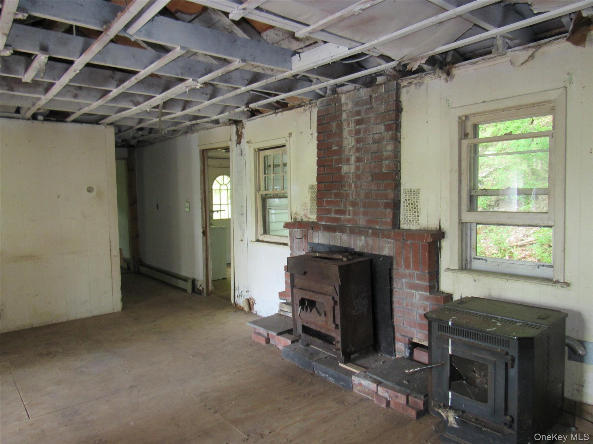 27 Lake Claire Drive Property Photo 13