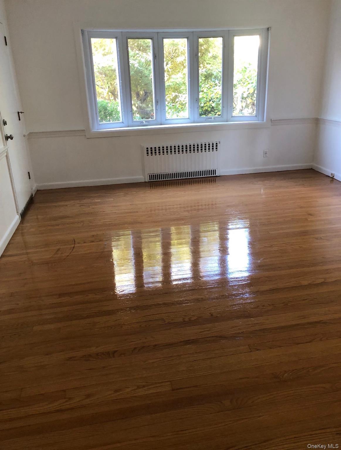 107 Sterling Avenue Property Photo 8