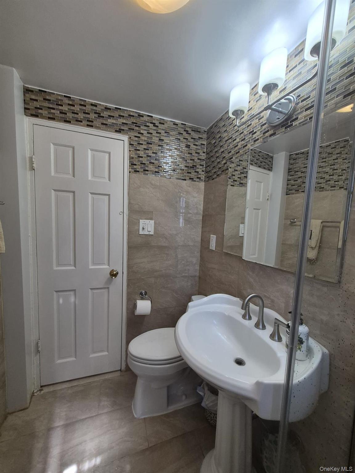 118-66 Metropolitan 5e Property Photo 11