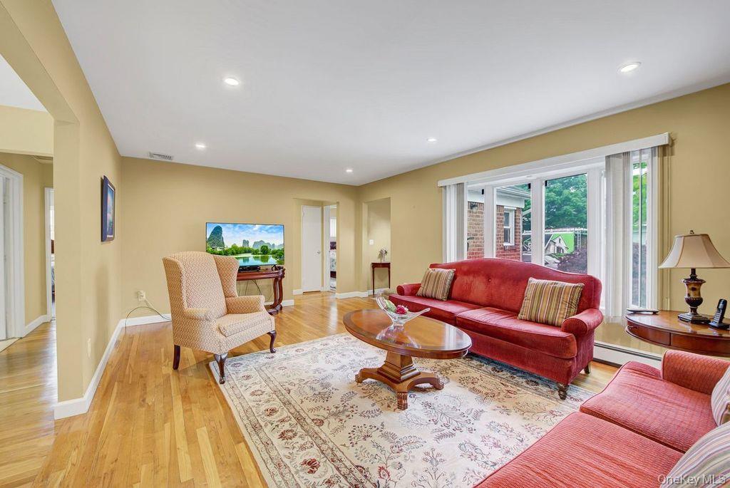 1662 Sherbourne Road Property Photo 9