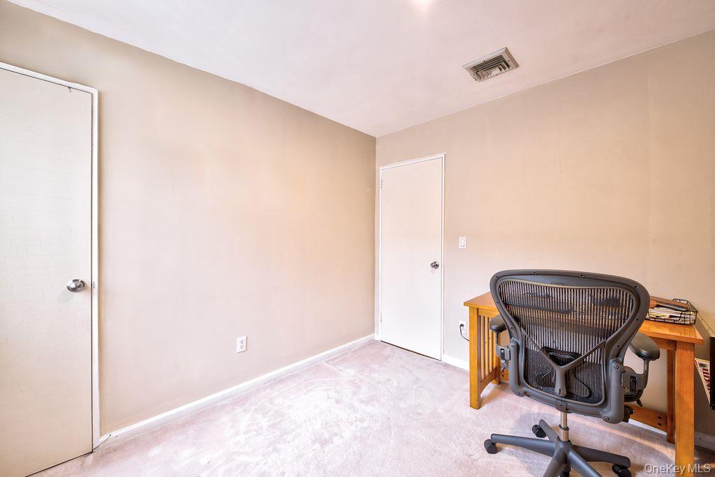 1662 Sherbourne Road Property Photo 21