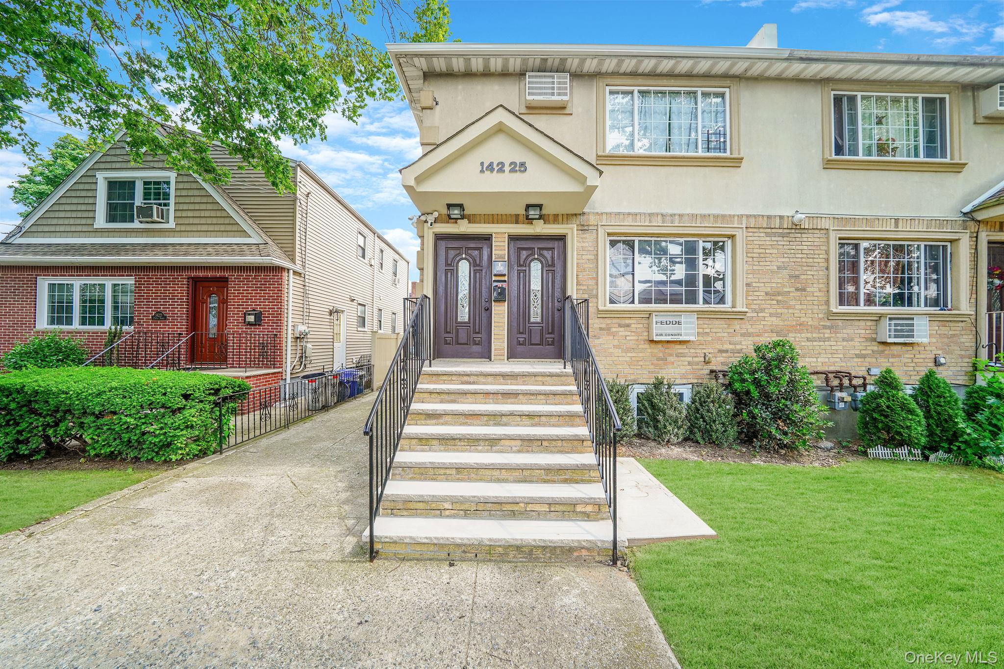 14225 250th Street Property Photo 2