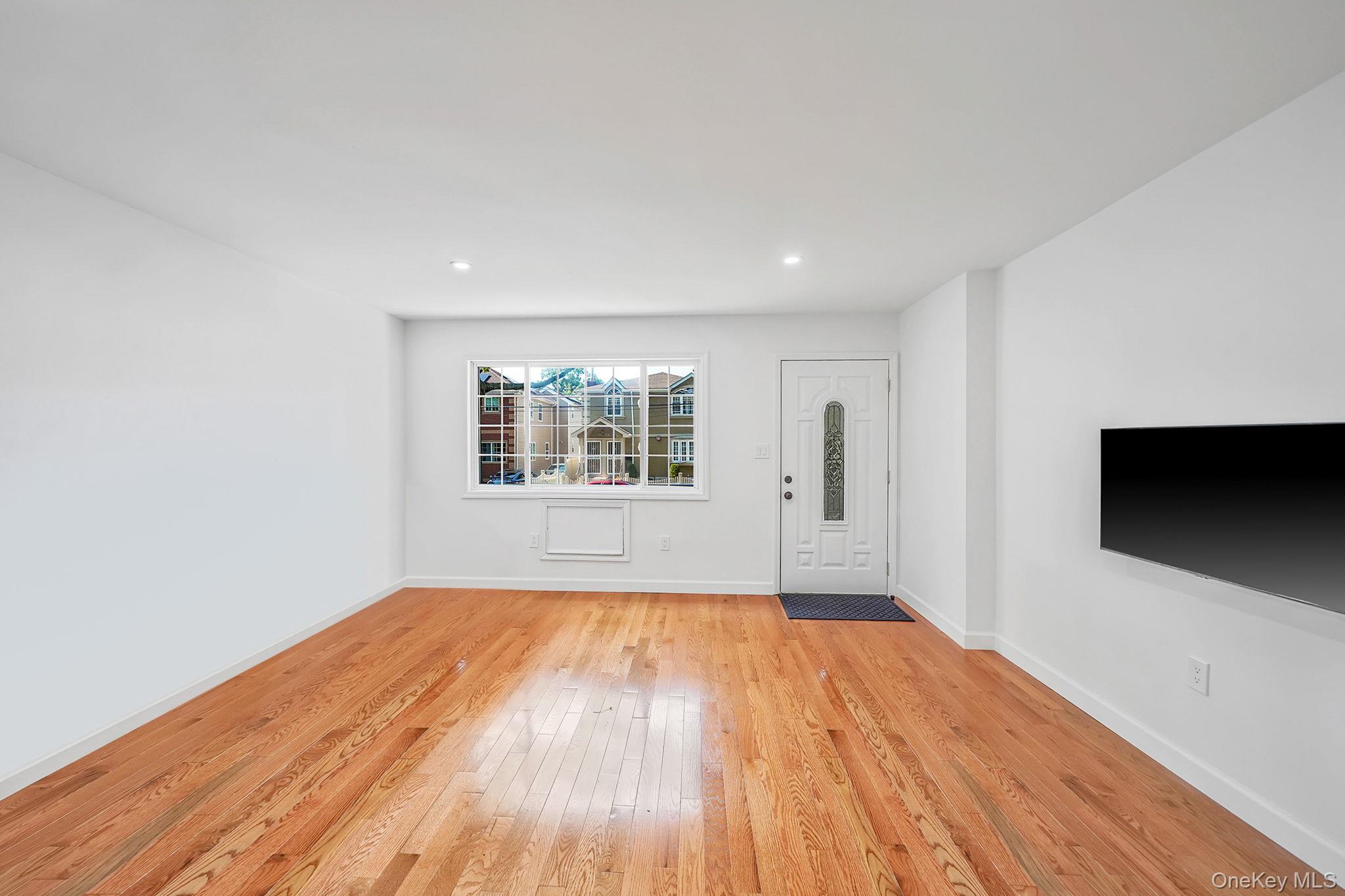 14225 250th Street Property Photo 10