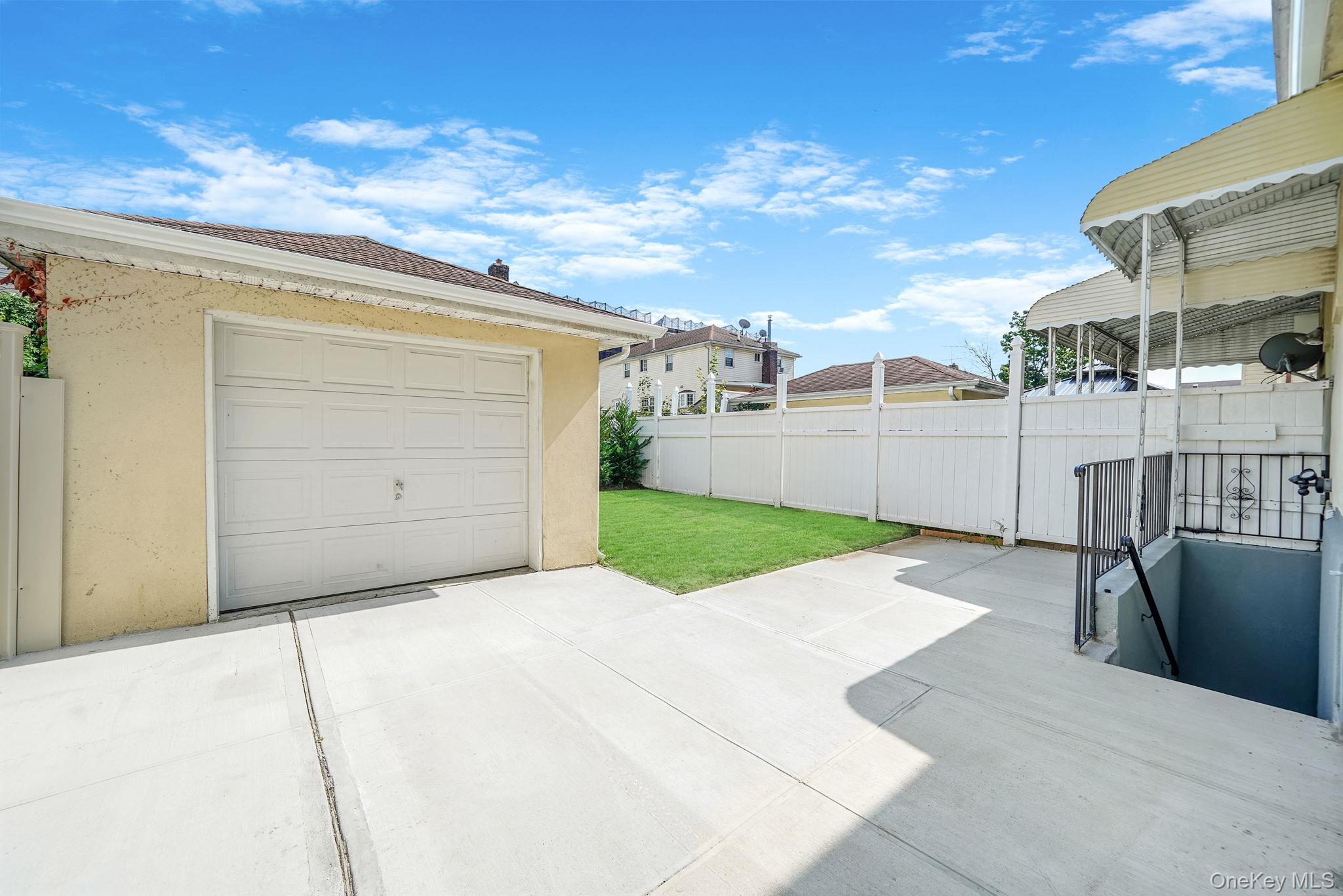 14225 250th Street Property Photo 38