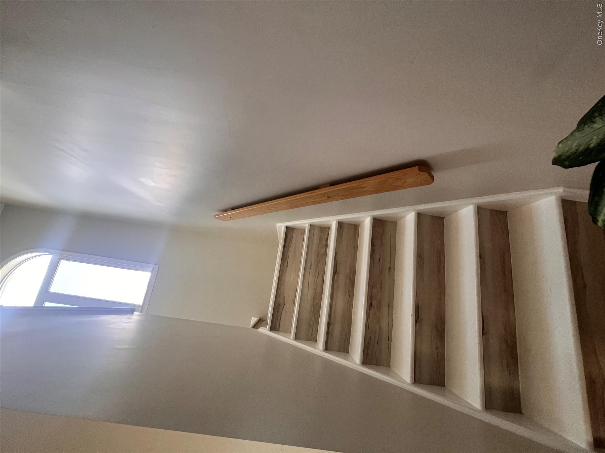10 Rockridge Drive Property Photo 22