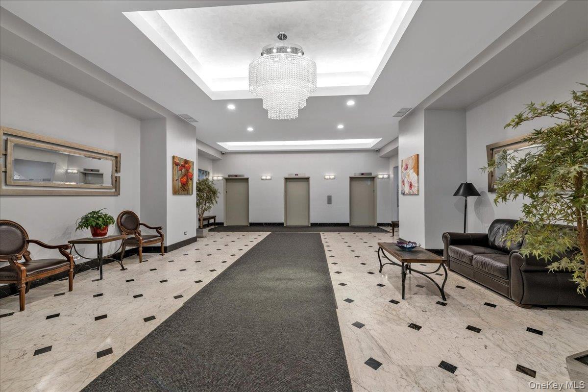 125-10 Queens Boulevard 2106 Property Photo 15