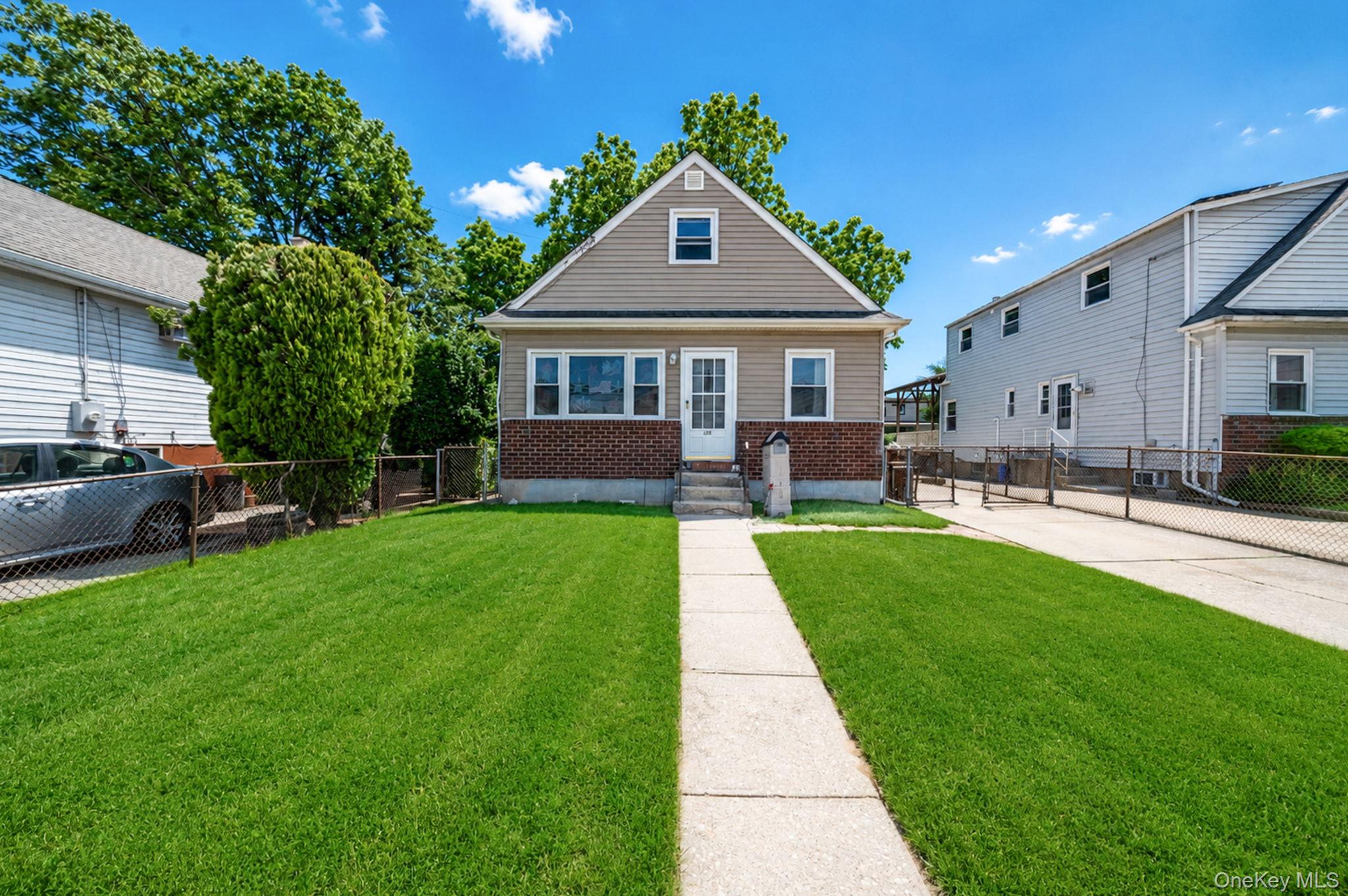 124 Washington Avenue Property Photo 1