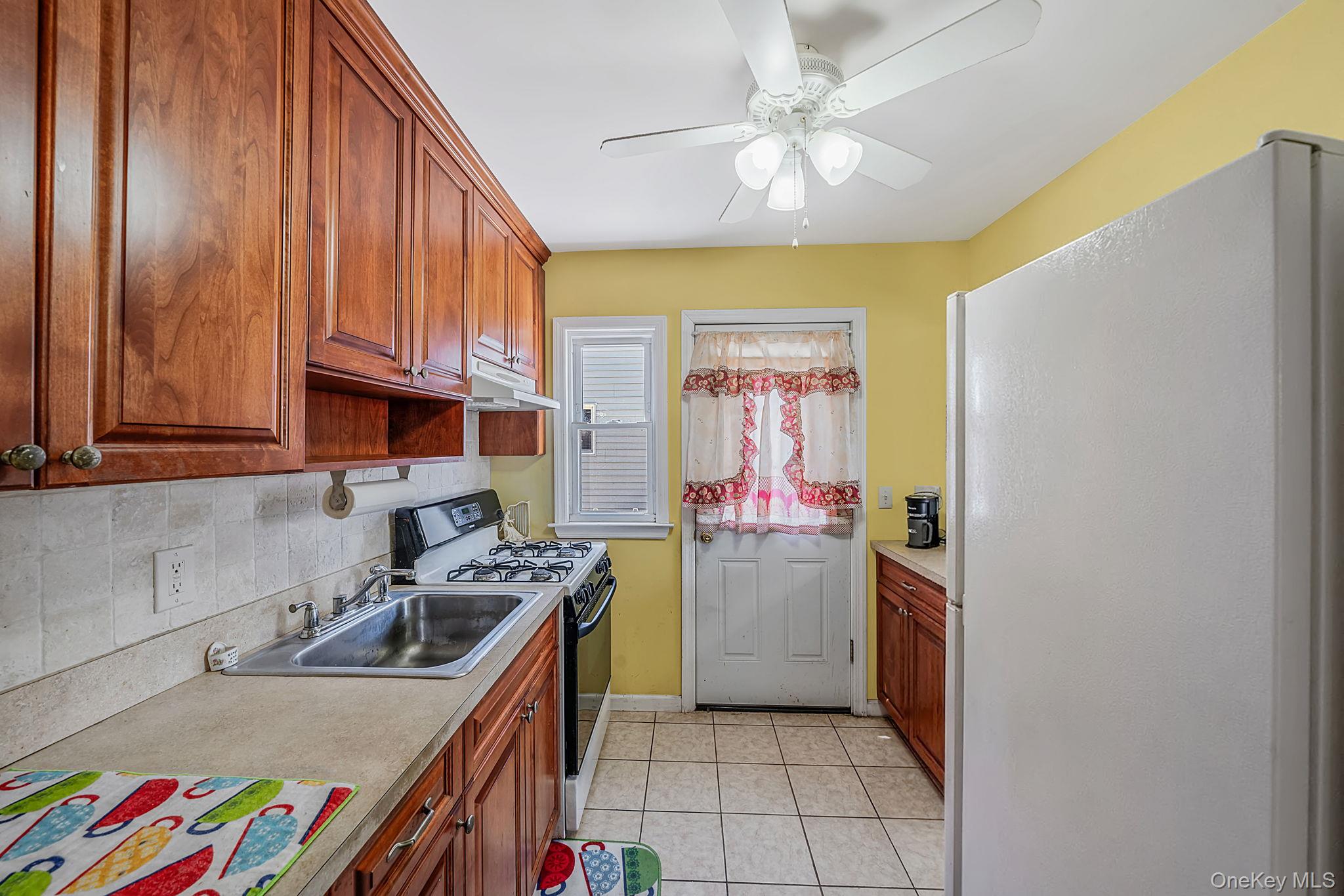 124 Washington Avenue Property Photo 12