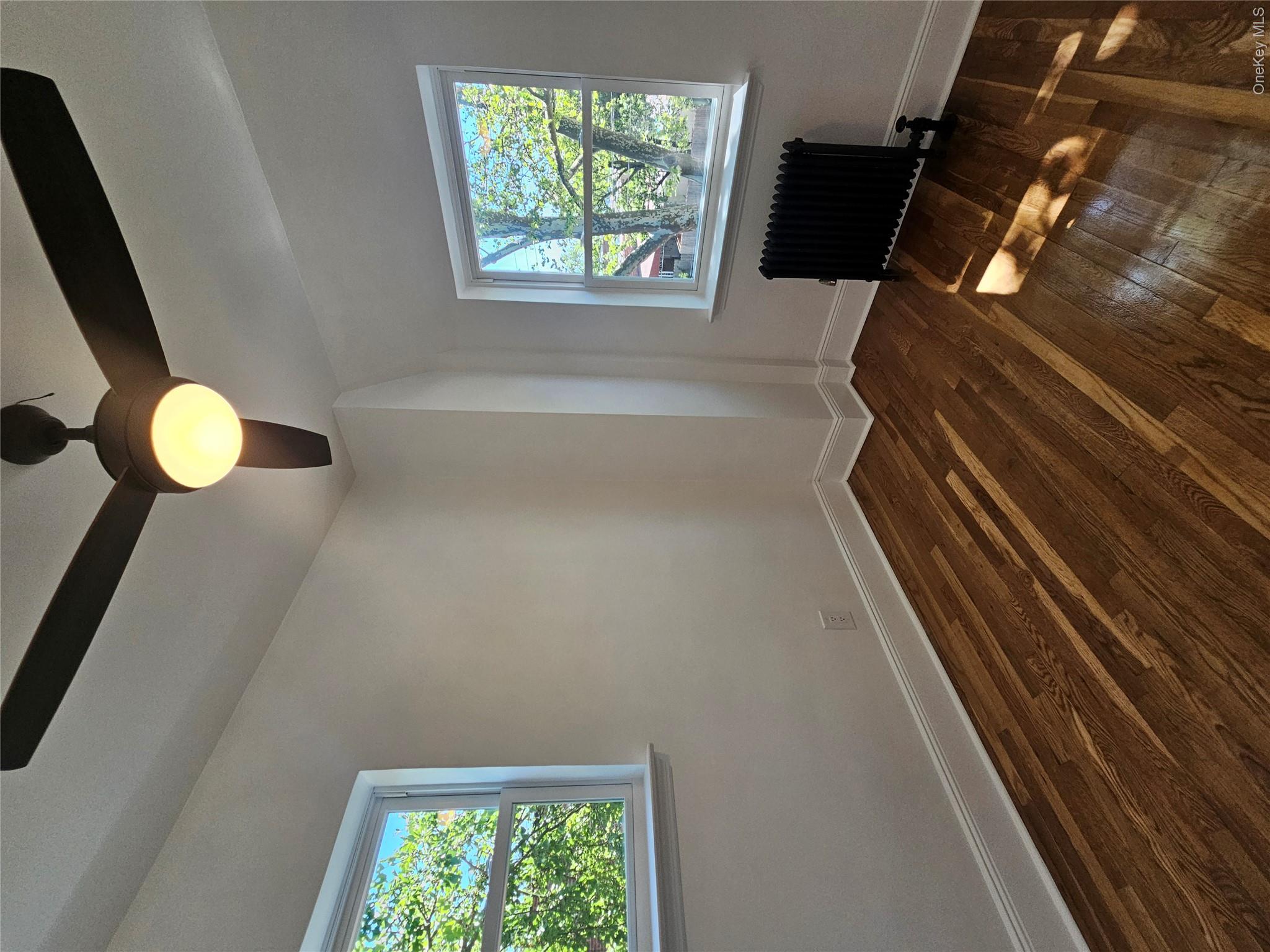 455 E 43rd Street Property Photo 10