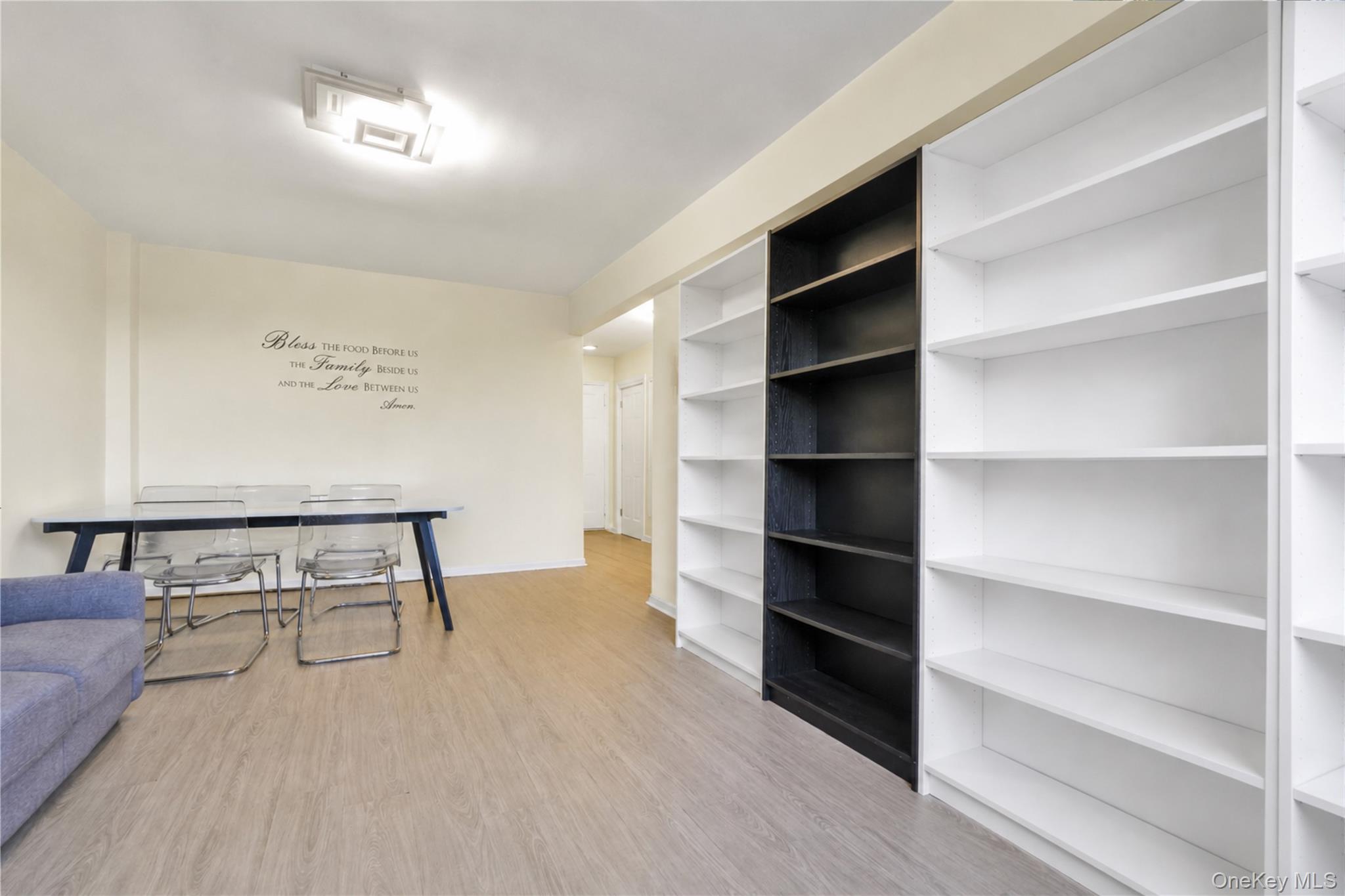 28-02 Parsons Boulevard 4e Property Photo 2