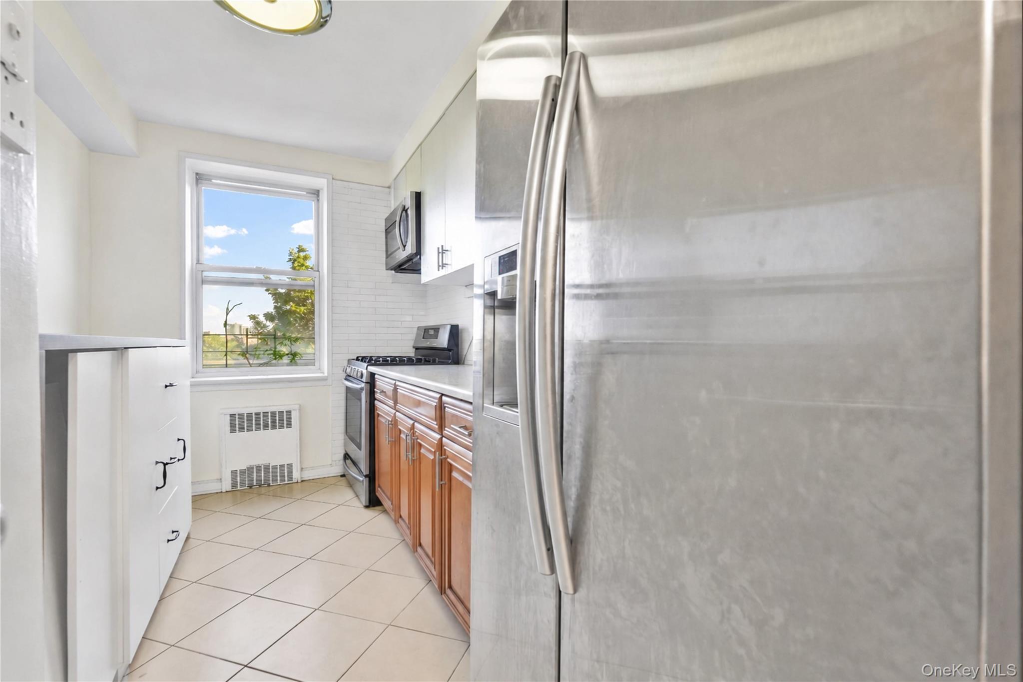 28-02 Parsons Boulevard 4e Property Photo 14