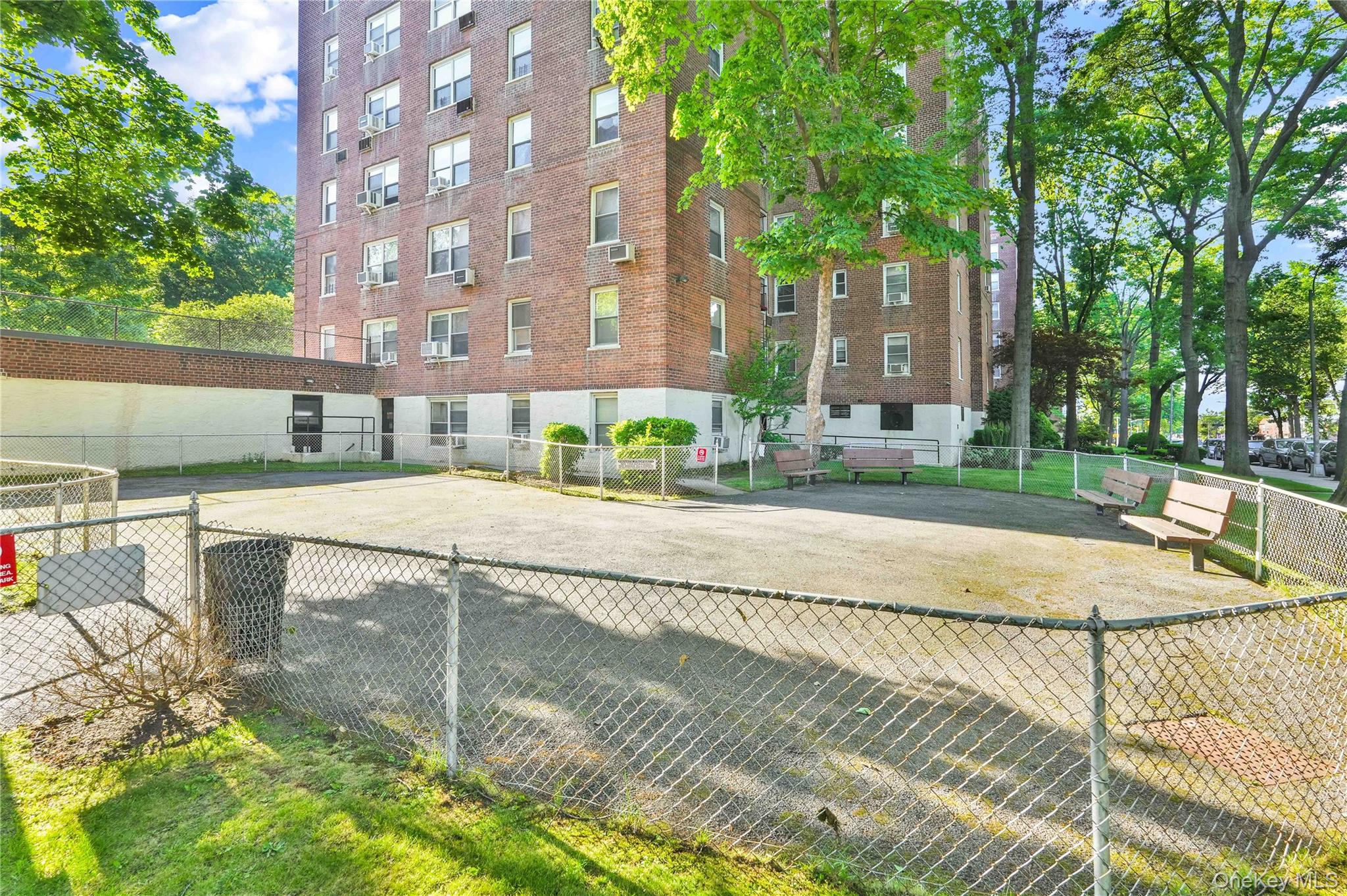 28-02 Parsons Boulevard 4e Property Photo 26