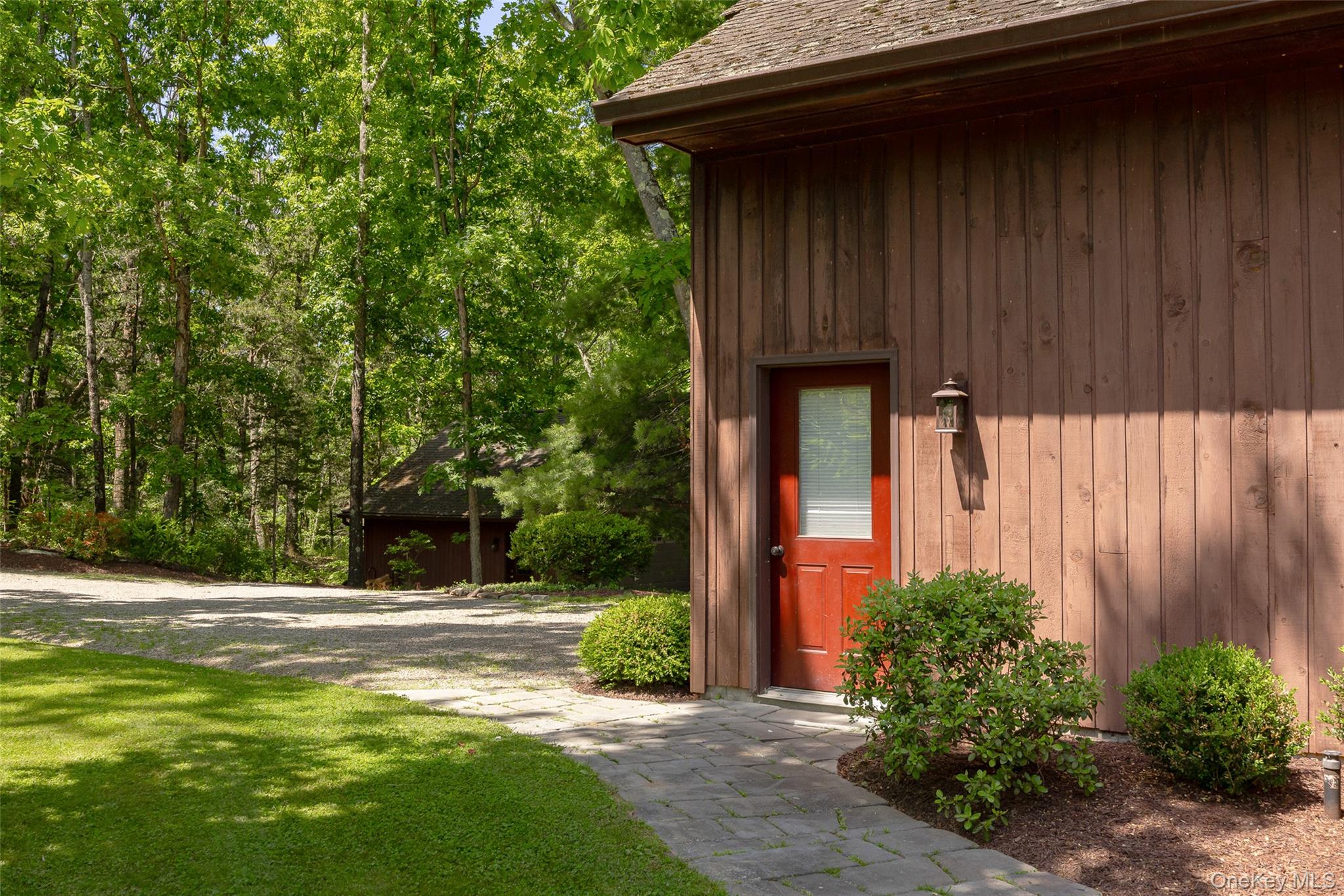44 Eleanor Drive Property Photo 12