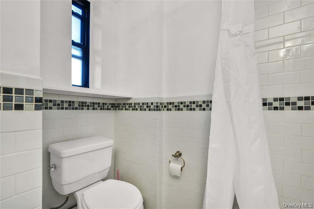 150-29 72nd Road 4h Property Photo 13
