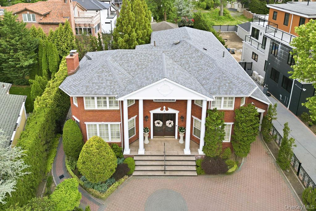 4 Point Crescent Property Photo 33