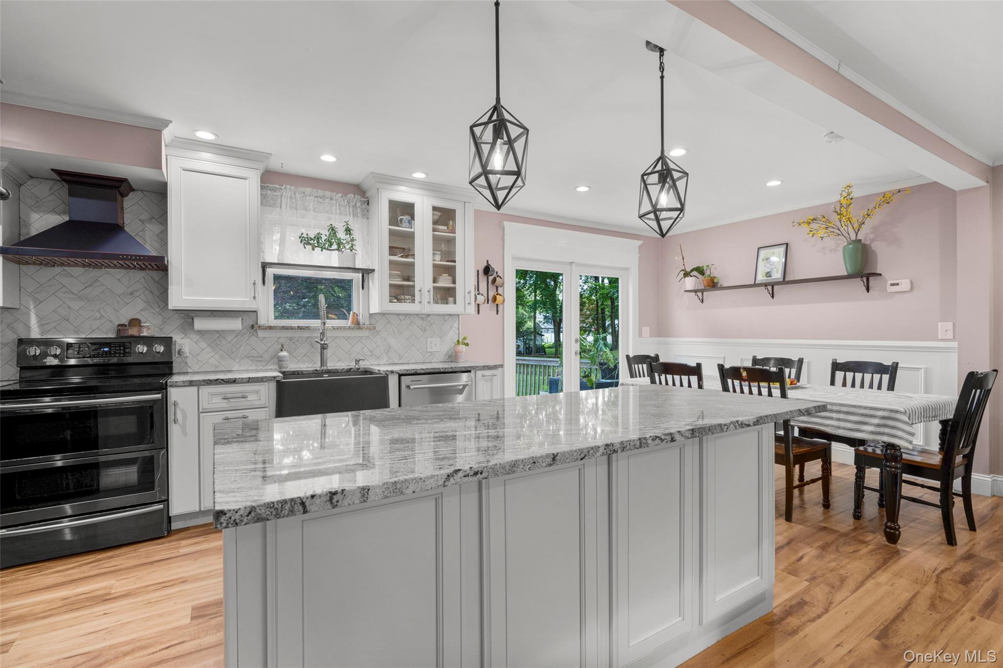 30 Orchard Park Property Photo 2