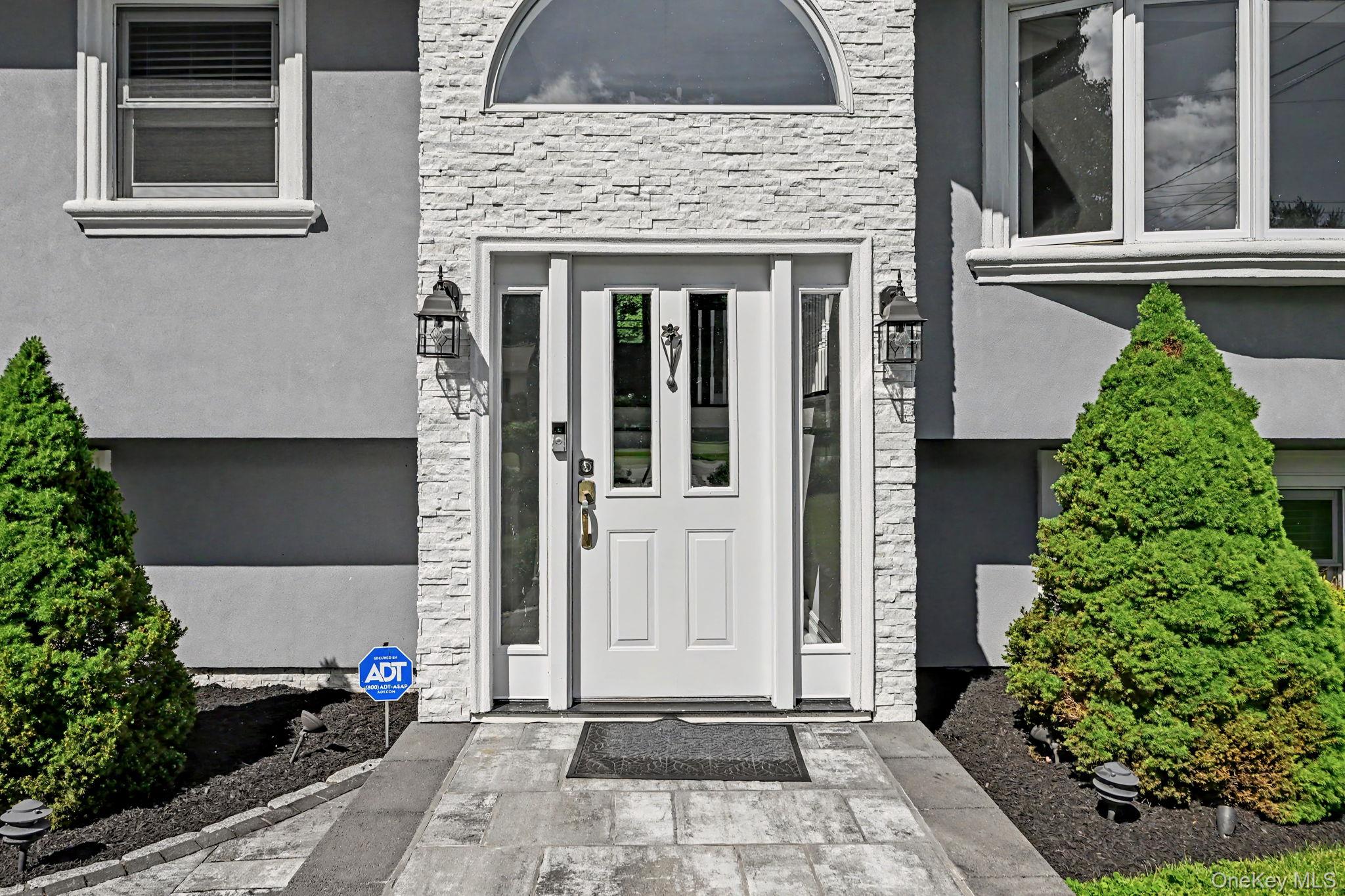 61 Friendly Road Property Photo 2