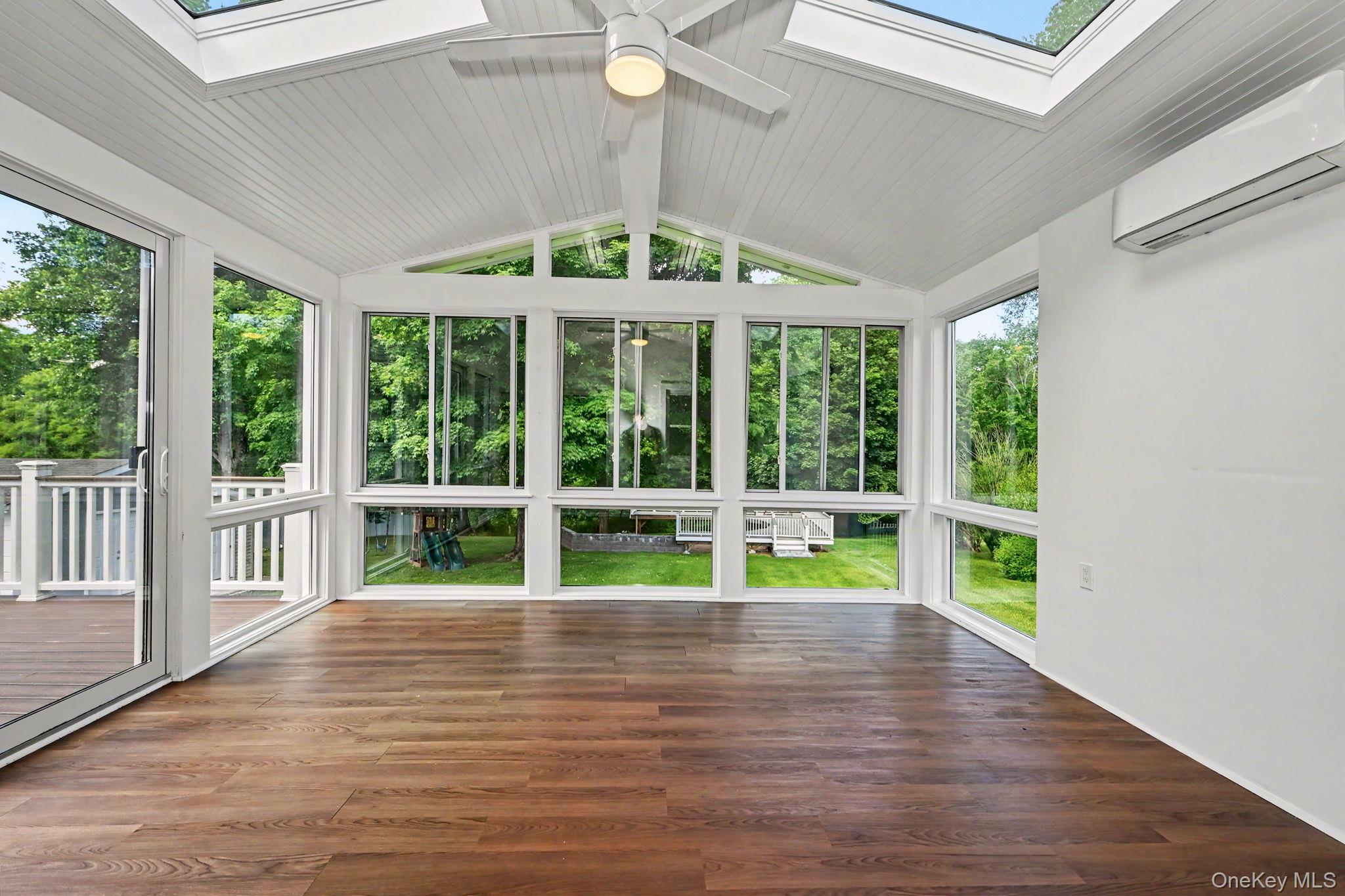 61 Friendly Road Property Photo 13