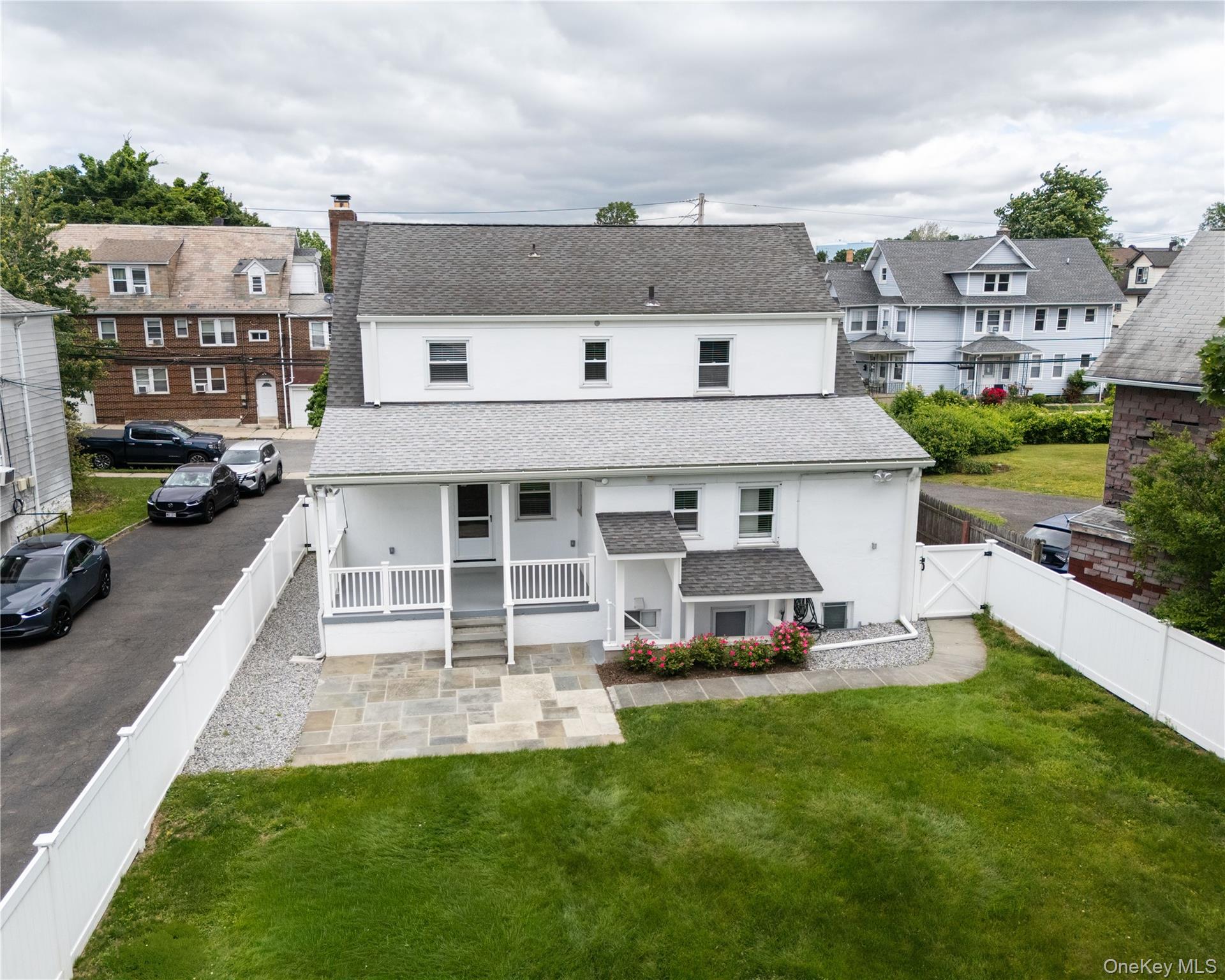 33 Grant Street Property Photo 2