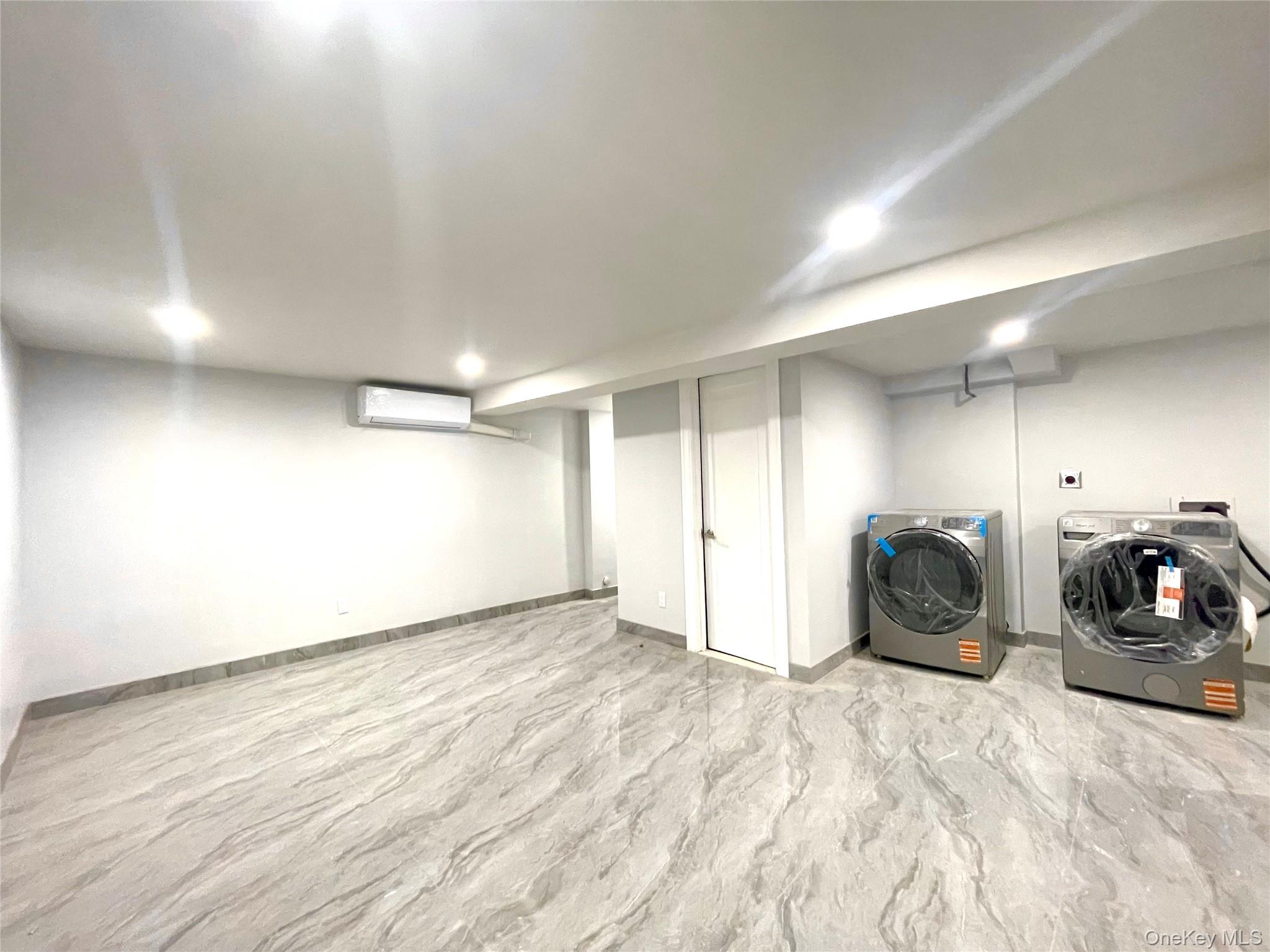 14014 68th Drive Property Photo 7