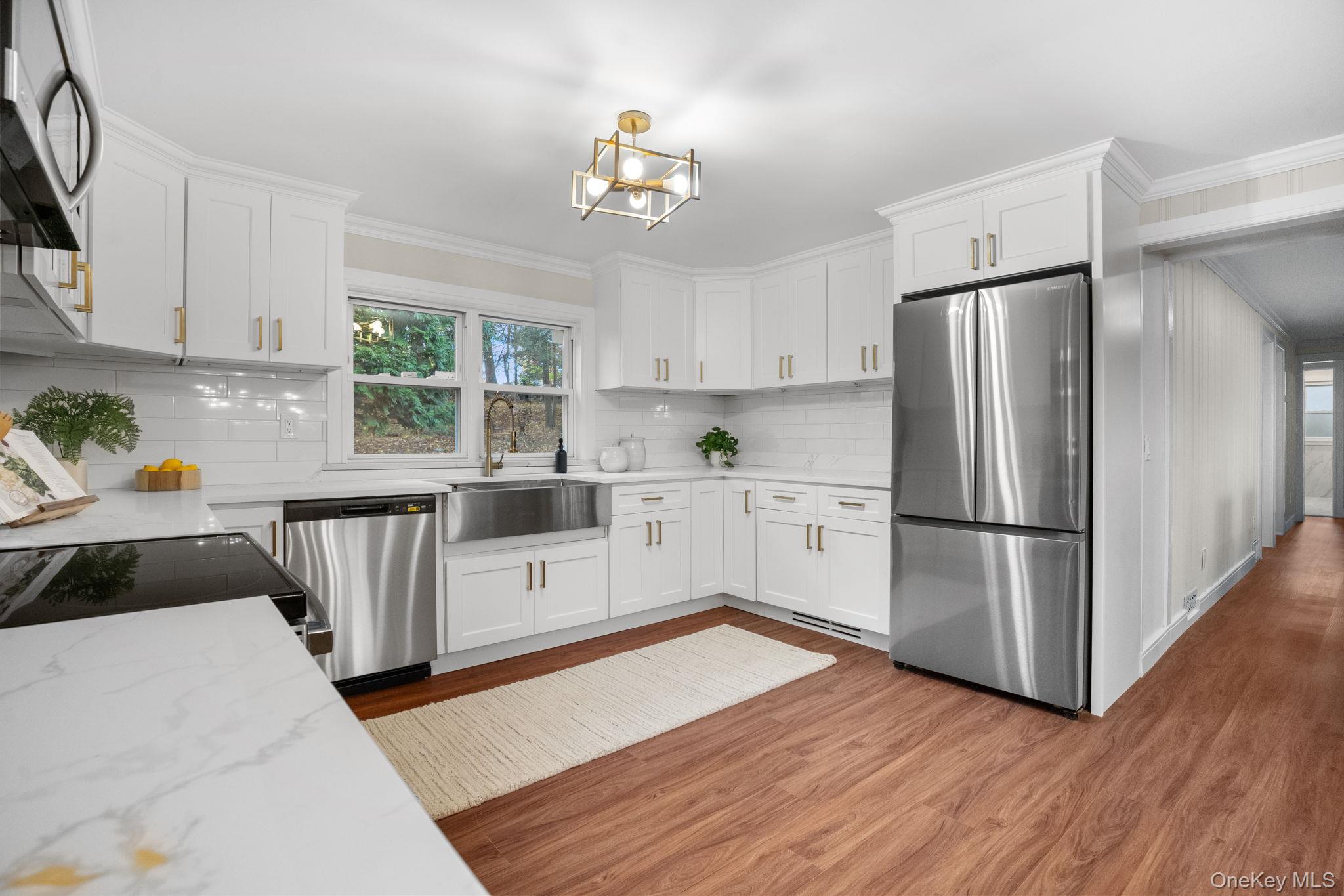 27 Winding Lane Property Photo 12