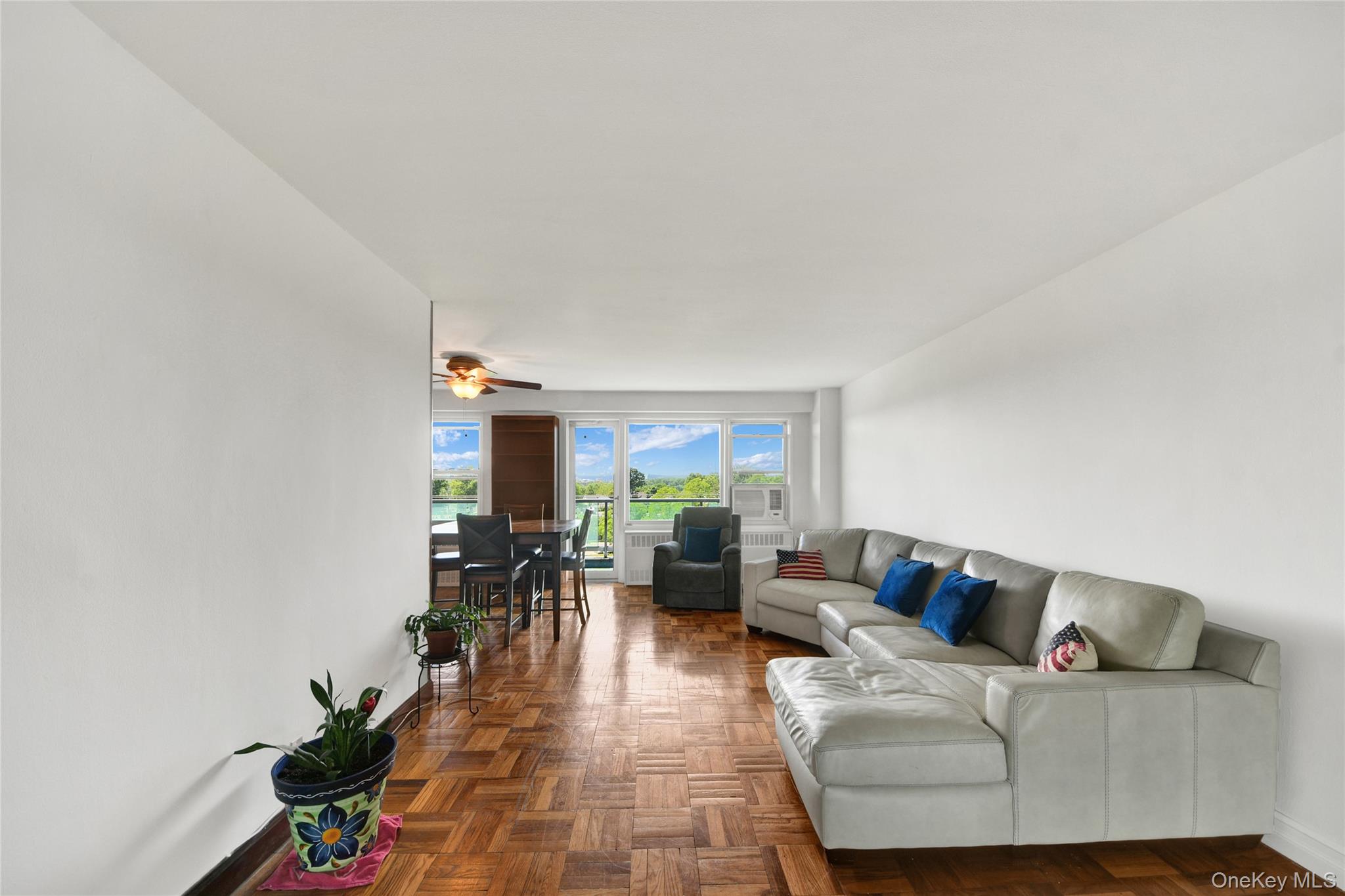 1853 Central Park Ave 16 C Property Photo 2