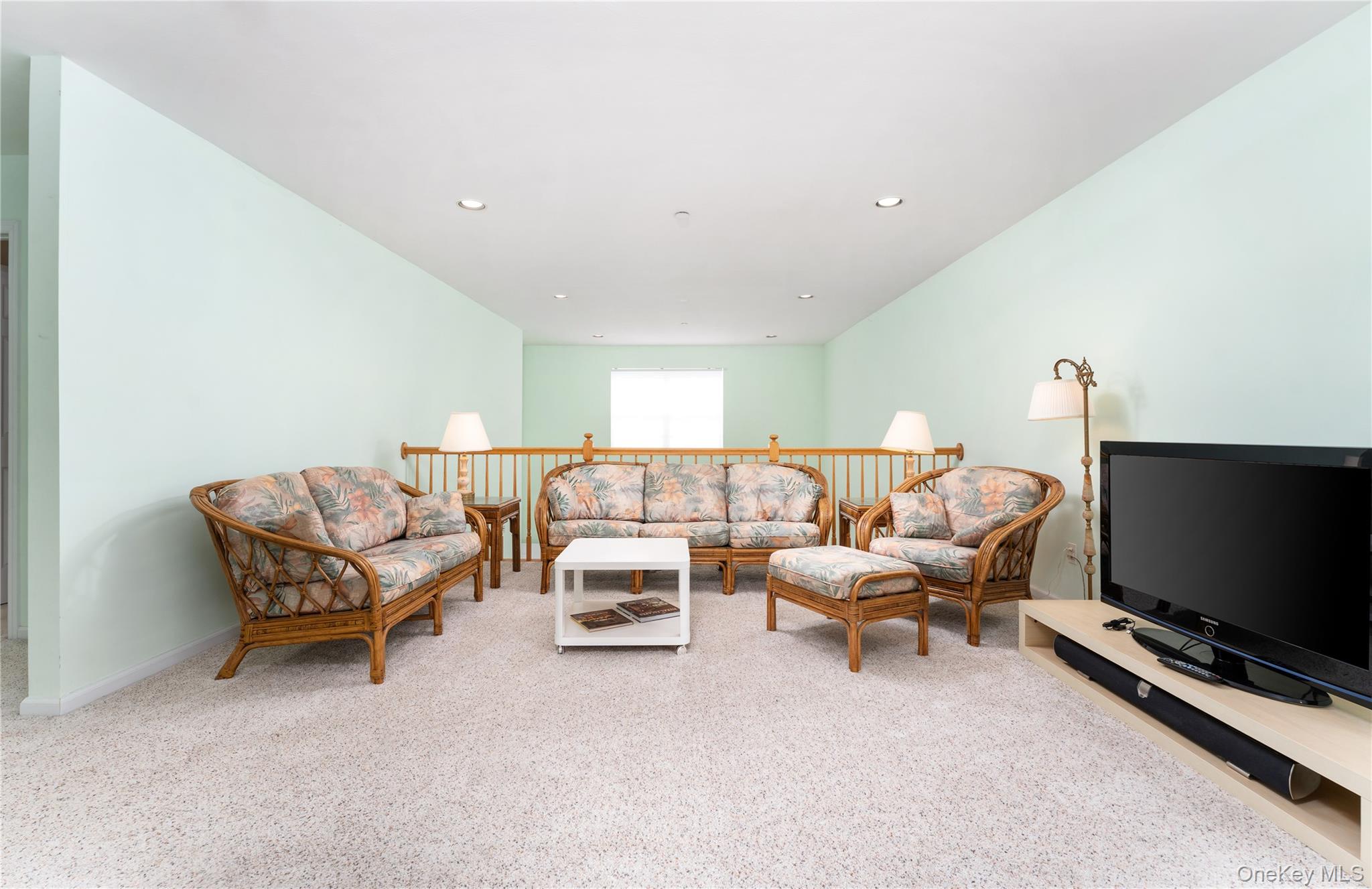 5 Robert Lane 5 Property Photo 21
