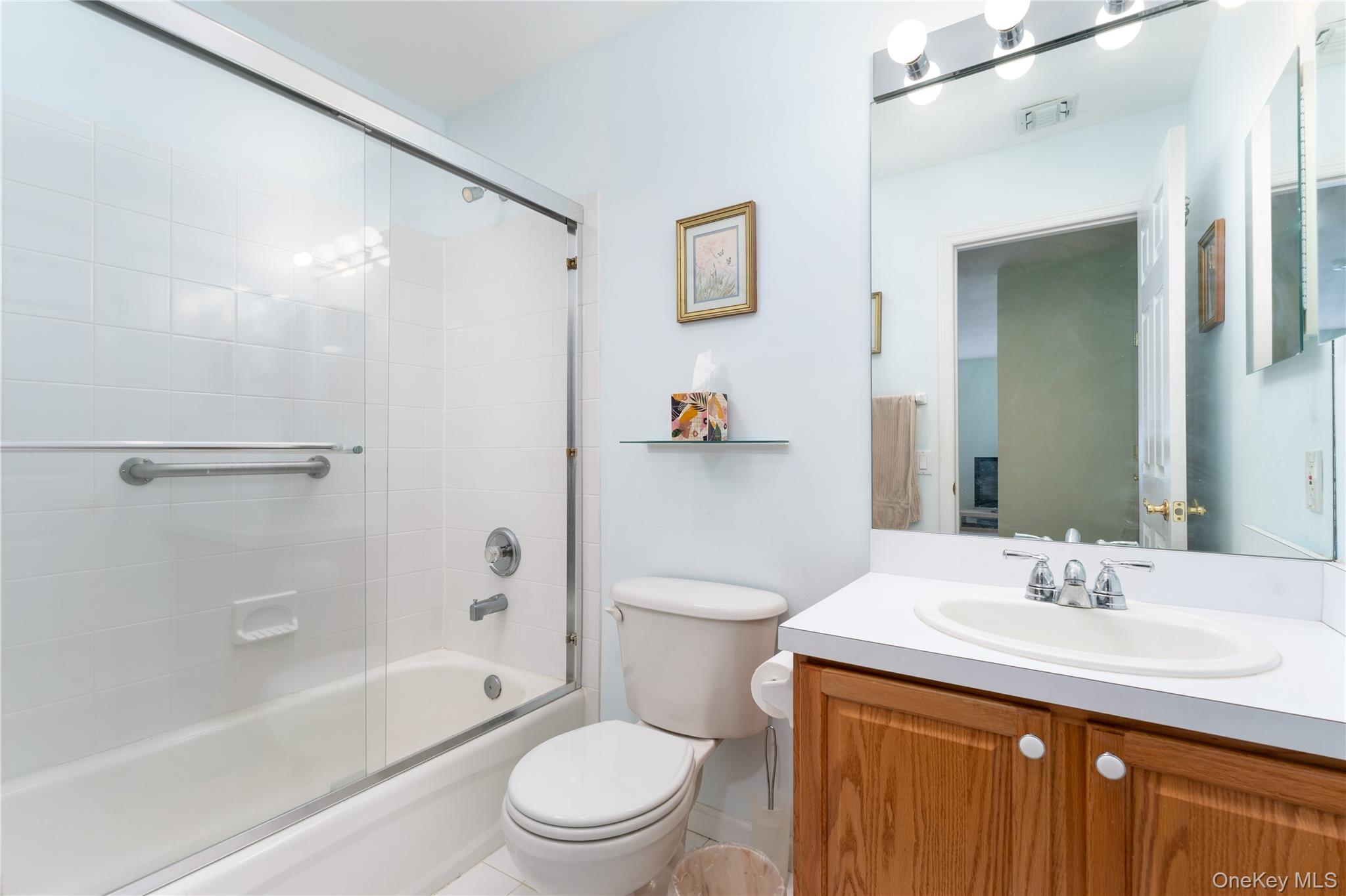 5 Robert Lane 5 Property Photo 25