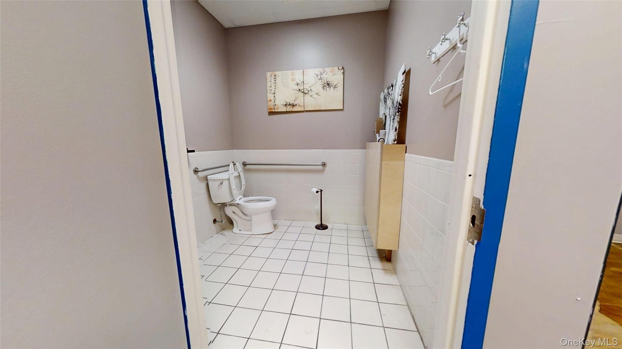 24 Jagger Lane B Property Photo 11