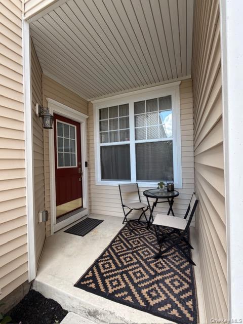 9 Cornwall Lane Property Photo 1