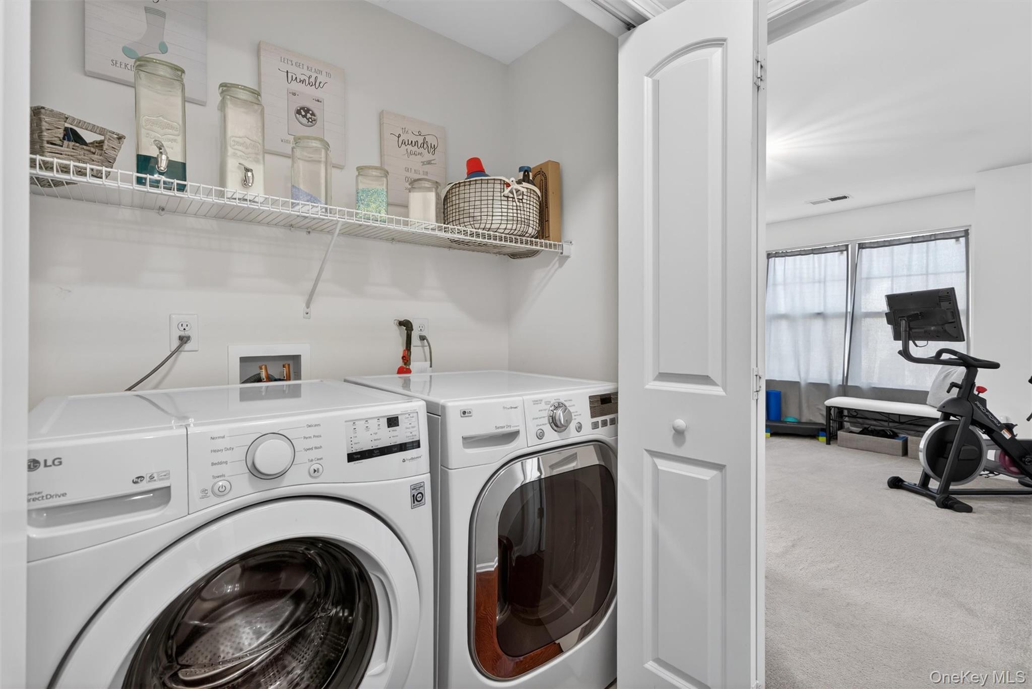 9 Cornwall Lane Property Photo 33