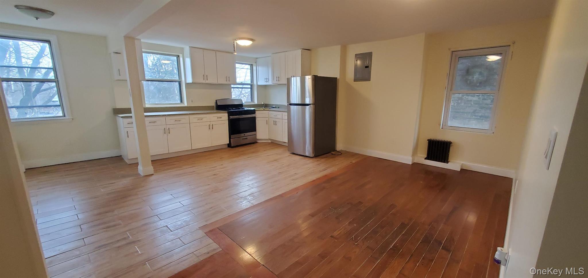 150 Johnston Street Property Photo 4