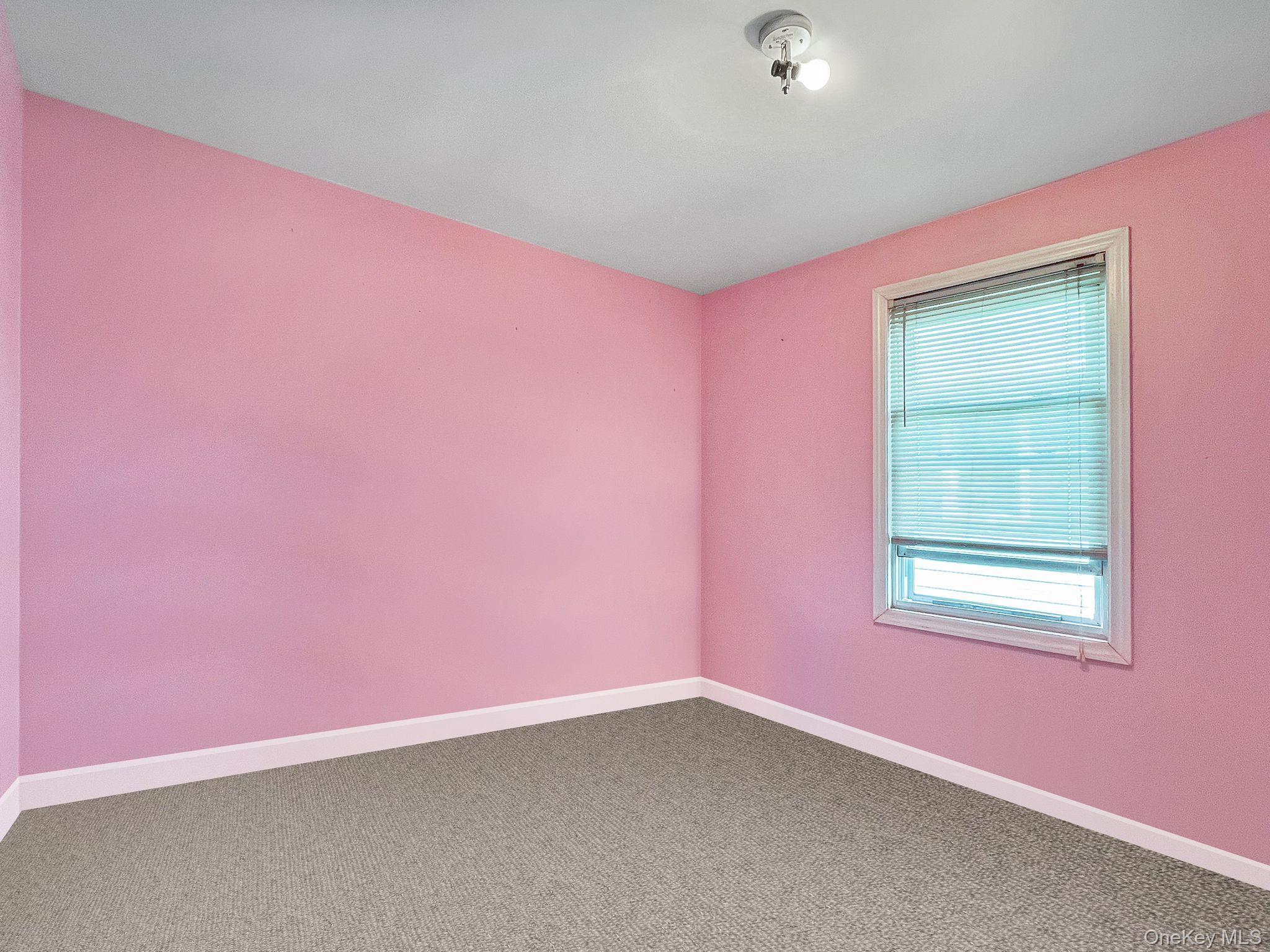 3321 Murdock Avenue Property Photo 10