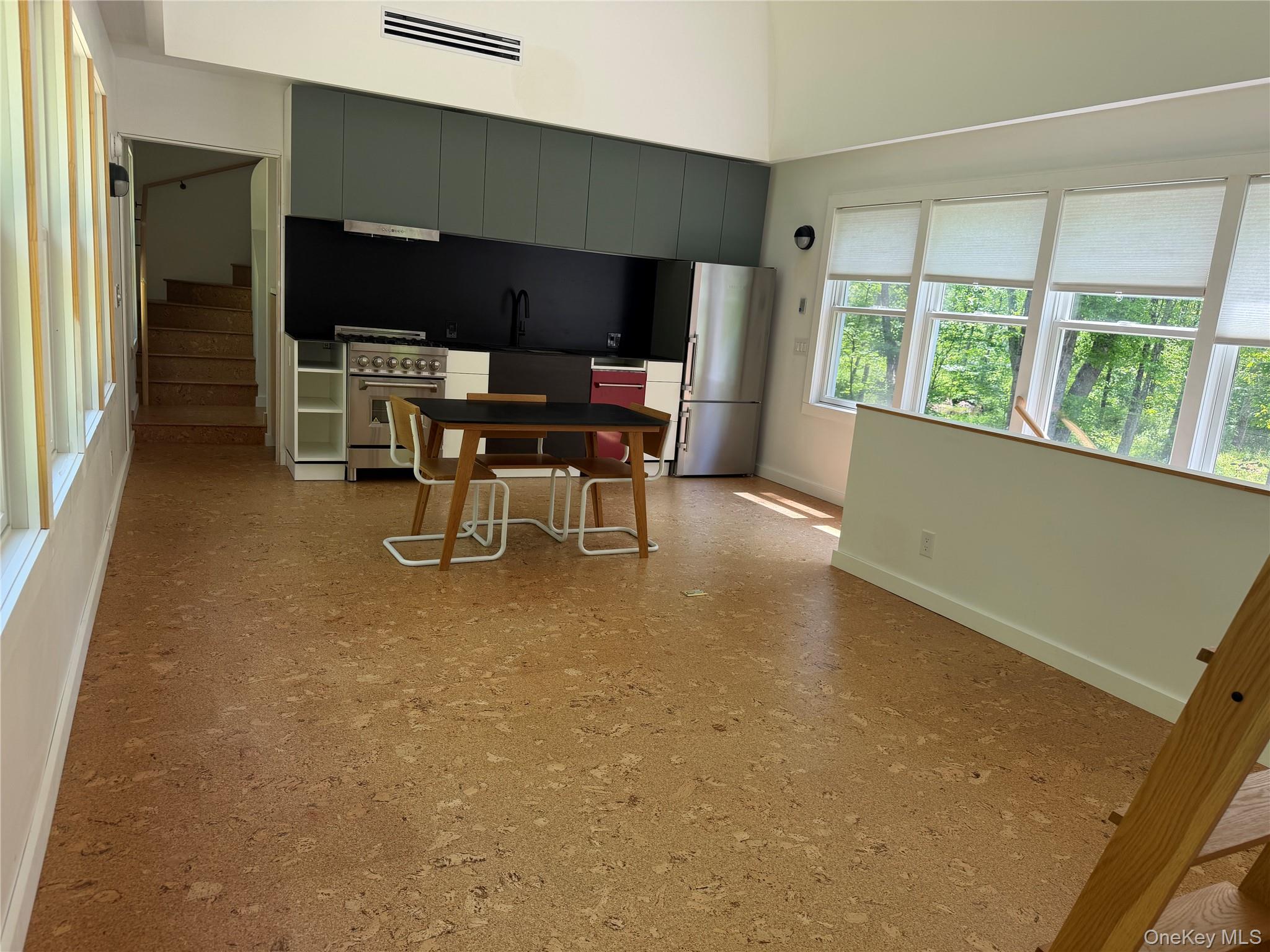 40 Pioneer Road Property Photo 3