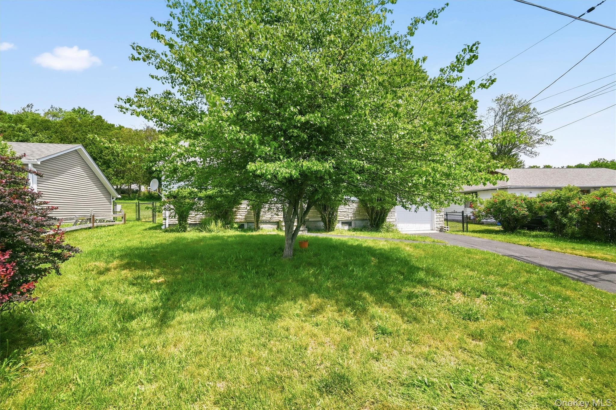 21 Hillside Avenue Property Photo 3